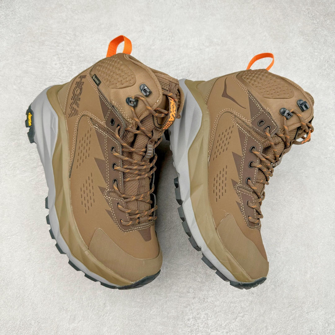 图片[3]-HOKA One One M KSY KAHA GTX Low 卡哈高帮系列厚底轻量坦克军靴户外登山运动鞋 正品代工厂版#原楦数据开发版型 采用磨砂牛剖革鞋面材质 轻量化材料Fresh Foam超轻量中底 复古老爹厚底旅游鞋火了 最潮户外鞋 2009年由法籍超马跑者 Nicolas Mermoud 及 Jean-Luc Diard 成立的运动鞋品牌 HOKA ONE ONE 最让人印象深刻超级厚的鞋底 看起来很重但实际上非常轻盈 轻量厚底的鞋底反而能够给跑者更稳定的缓震效果 在跑界相当有名 也陆续出了登山鞋、徒步鞋、慢跑鞋几种专门鞋款 HOKA ONE ONE 鞋款颜色大多设计萤光或鲜艳色系 搭配上超大的Logo 虽然好穿好走好跑又轻 但称不上时髦 尺码：36 36.5 37.5 38 38.5 39 40 40.5 41 42 42.5 43 44 44.5 45-选品中心