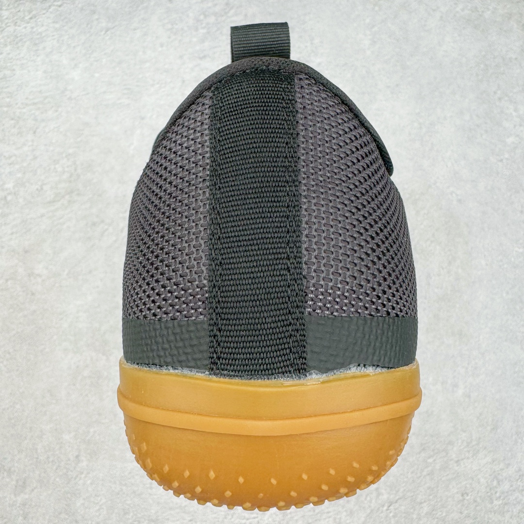 图片[8]-＃K版纯原Converse Chuck Taylor All Star Pro Bb Ox 实战篮球鞋 Converse全新Solstice系列再度迎来新作 此鞋型由Converse与NK传奇篮球产品设计师Eric Avar合作开发而成 All Star Pro BB代Converse设计的演变 并且融入了现代科Quadfit织法的鞋面提供稳定性与包覆NK React内核支撑多次切入与平稳起跳 All Star Pro BB同时也替Kelly Oubre Jr.等个性化球员设计独特配色 全新升级的BB Evo承袭前作嵌入式NIKE React鞋垫 带来轻盈灵活且贴合地面的舒适脚感 重叠模糊的经典星箭标致 营造犀利的速度感 曲面橡胶外底和菱型格状纹路 提供多方位抓地力 你可以在鞋身上发现一些全新的元素 鞋面材质注入更多填充支撑与包裹更加扎实50/50对分的鞋面配色 也更具视觉冲击力 尺码：36 37 37.5 38 38.5 39 40 40.5 41 42 42.5 43 44 44.5 45 46-选品中心