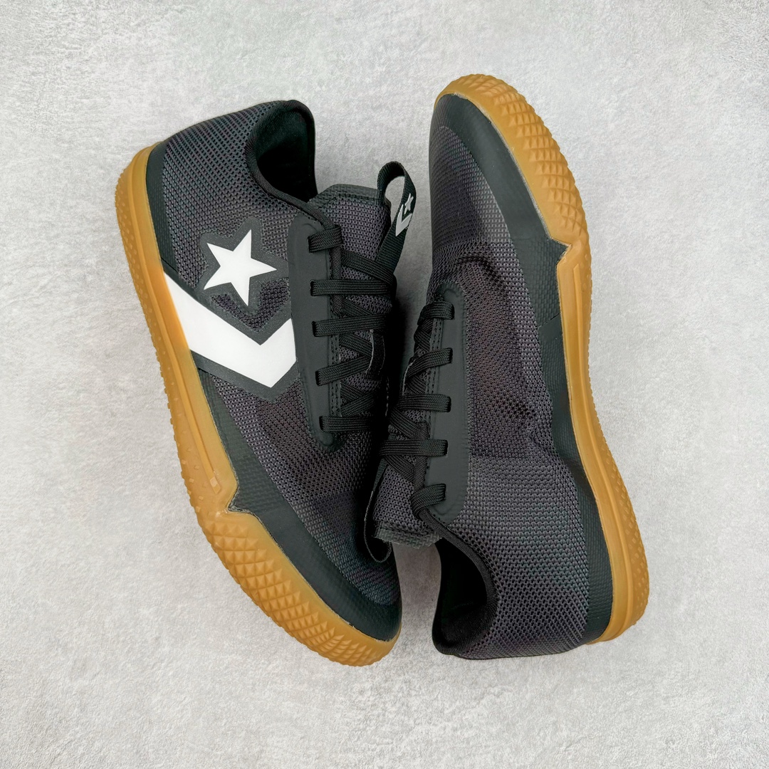 图片[3]-＃K版纯原Converse Chuck Taylor All Star Pro Bb Ox 实战篮球鞋 Converse全新Solstice系列再度迎来新作 此鞋型由Converse与NK传奇篮球产品设计师Eric Avar合作开发而成 All Star Pro BB代Converse设计的演变 并且融入了现代科Quadfit织法的鞋面提供稳定性与包覆NK React内核支撑多次切入与平稳起跳 All Star Pro BB同时也替Kelly Oubre Jr.等个性化球员设计独特配色 全新升级的BB Evo承袭前作嵌入式NIKE React鞋垫 带来轻盈灵活且贴合地面的舒适脚感 重叠模糊的经典星箭标致 营造犀利的速度感 曲面橡胶外底和菱型格状纹路 提供多方位抓地力 你可以在鞋身上发现一些全新的元素 鞋面材质注入更多填充支撑与包裹更加扎实50/50对分的鞋面配色 也更具视觉冲击力 尺码：36 37 37.5 38 38.5 39 40 40.5 41 42 42.5 43 44 44.5 45 46-选品中心