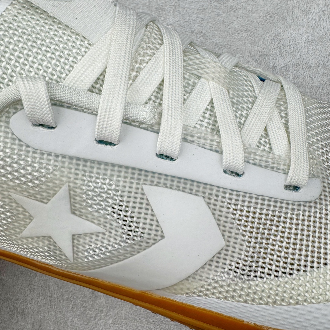 图片[19]-＃K版纯原Converse Chuck Taylor All Star Pro Bb Ox 实战篮球鞋 Converse全新Solstice系列再度迎来新作 此鞋型由Converse与NK传奇篮球产品设计师Eric Avar合作开发而成 All Star Pro BB代Converse设计的演变 并且融入了现代科Quadfit织法的鞋面提供稳定性与包覆NK React内核支撑多次切入与平稳起跳 All Star Pro BB同时也替Kelly Oubre Jr.等个性化球员设计独特配色 全新升级的BB Evo承袭前作嵌入式NIKE React鞋垫 带来轻盈灵活且贴合地面的舒适脚感 重叠模糊的经典星箭标致 营造犀利的速度感 曲面橡胶外底和菱型格状纹路 提供多方位抓地力 你可以在鞋身上发现一些全新的元素 鞋面材质注入更多填充支撑与包裹更加扎实50/50对分的鞋面配色 也更具视觉冲击力 尺码：36 37 37.5 38 38.5 39 40 40.5 41 42 42.5 43 44 44.5 45 46-选品中心