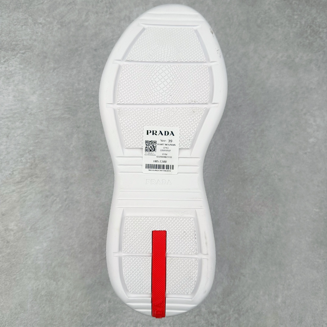 图片[9]-Prada America\’s Cup 普拉达 运动鞋经过重新设计 全新面料和颜色为它注入新的当代精神 这款航海风系带运动鞋 最初在上世纪90年代为LunaRossa船员设计 现在以彩色橡胶和Bike织物重新演绎 Prada LineaRossa徽标彰显经典态度 尺码：38-46-选品中心