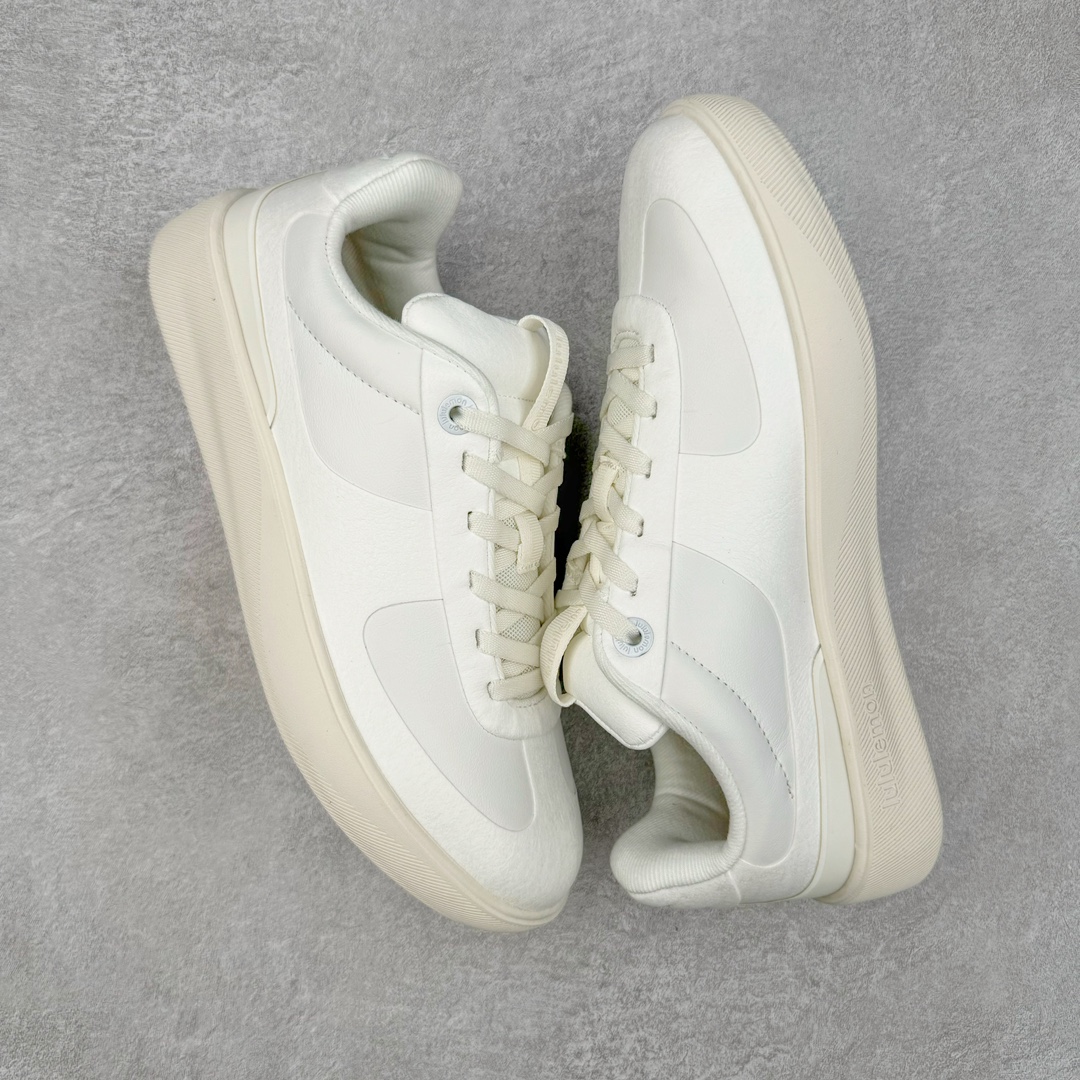 图片[3]-＃PB纯原 lululemon Cityverse 露露乐檬极简主义减震耐磨低帮生活休闲鞋 Cityverse将运动性能融入经典休闲鞋中，中底提供出色缓震，并贴合足部曲线，带来全天候的舒适感。鞋面采用两种材质拼接，且前半部分采用热熔压胶处理，无任何缝线，保留了鞋身整体性。模制泡沫的鞋垫带来上乘的脚感，在平日休闲穿着时不会磨脚，也能提供轻质软弹的效果。25年来，lululemon一直秉持“感受为先”的设计理念，并相信更好的感受带来更好的表现。此次男鞋的设计亦是如此。投入多年研究，针对男性在不同运动场景中的脚步形态设计了不同鞋履款式。同时，还进行了生物力学与形态学研究，为“他”带来更好的贴合度和感受。尺码：36 36.5 37.5 38 38.5 39 40 40.5 41 42 42.5 43 44-选品中心