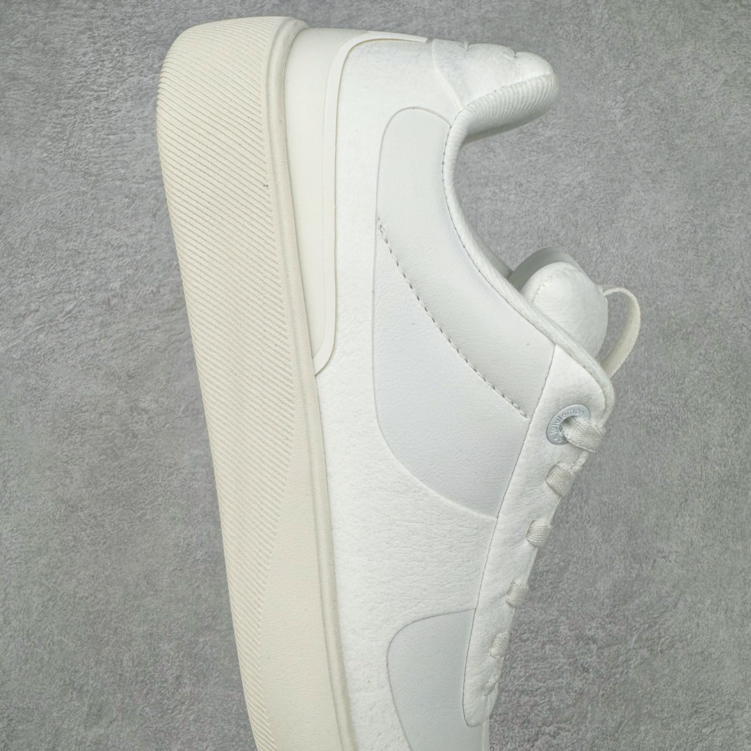 图片[6]-＃PB纯原 lululemon Cityverse 露露乐檬极简主义减震耐磨低帮生活休闲鞋 Cityverse将运动性能融入经典休闲鞋中，中底提供出色缓震，并贴合足部曲线，带来全天候的舒适感。鞋面采用两种材质拼接，且前半部分采用热熔压胶处理，无任何缝线，保留了鞋身整体性。模制泡沫的鞋垫带来上乘的脚感，在平日休闲穿着时不会磨脚，也能提供轻质软弹的效果。25年来，lululemon一直秉持“感受为先”的设计理念，并相信更好的感受带来更好的表现。此次男鞋的设计亦是如此。投入多年研究，针对男性在不同运动场景中的脚步形态设计了不同鞋履款式。同时，还进行了生物力学与形态学研究，为“他”带来更好的贴合度和感受。尺码：36 36.5 37.5 38 38.5 39 40 40.5 41 42 42.5 43 44-选品中心