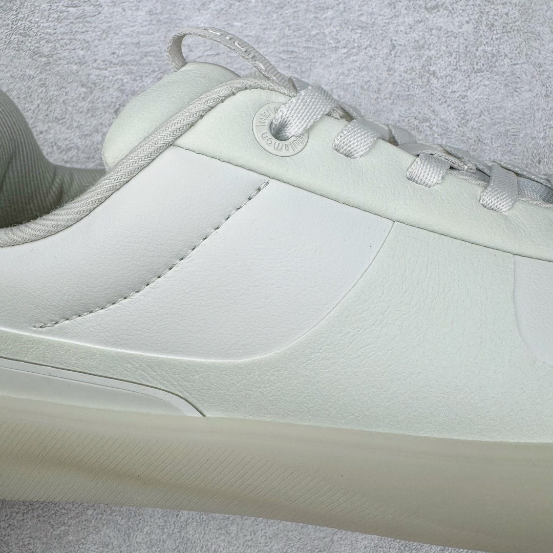 图片[15]-＃PB纯原 lululemon Cityverse 露露乐檬极简主义减震耐磨低帮生活休闲鞋 Cityverse将运动性能融入经典休闲鞋中，中底提供出色缓震，并贴合足部曲线，带来全天候的舒适感。鞋面采用两种材质拼接，且前半部分采用热熔压胶处理，无任何缝线，保留了鞋身整体性。模制泡沫的鞋垫带来上乘的脚感，在平日休闲穿着时不会磨脚，也能提供轻质软弹的效果。25年来，lululemon一直秉持“感受为先”的设计理念，并相信更好的感受带来更好的表现。此次男鞋的设计亦是如此。投入多年研究，针对男性在不同运动场景中的脚步形态设计了不同鞋履款式。同时，还进行了生物力学与形态学研究，为“他”带来更好的贴合度和感受。尺码：36 36.5 37.5 38 38.5 39 40 40.5 41 42 42.5 43 44-选品中心