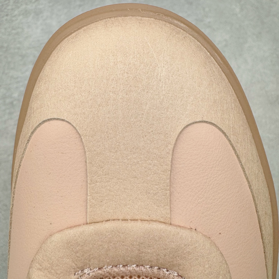 图片[12]-＃PB纯原 lululemon Cityverse 露露乐檬极简主义减震耐磨低帮生活休闲鞋 Cityverse将运动性能融入经典休闲鞋中，中底提供出色缓震，并贴合足部曲线，带来全天候的舒适感。鞋面采用两种材质拼接，且前半部分采用热熔压胶处理，无任何缝线，保留了鞋身整体性。模制泡沫的鞋垫带来上乘的脚感，在平日休闲穿着时不会磨脚，也能提供轻质软弹的效果。25年来，lululemon一直秉持“感受为先”的设计理念，并相信更好的感受带来更好的表现。此次男鞋的设计亦是如此。投入多年研究，针对男性在不同运动场景中的脚步形态设计了不同鞋履款式。同时，还进行了生物力学与形态学研究，为“他”带来更好的贴合度和感受。尺码：36 36.5 37.5 38 38.5 39 40 40.5 41 42 42.5 43 44-选品中心