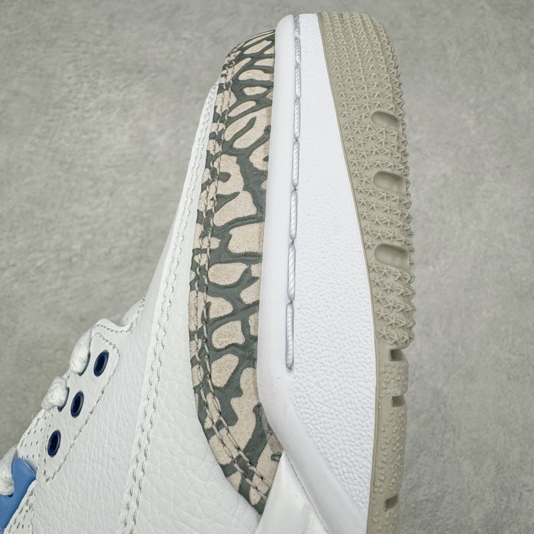 图片[15]-＃QD纯原 Air Jordan AJ3 Retro 北卡蓝 CT8532-104 圈内最强三代系列 匠心打造 开发时长超过半年 目前可过各类鉴定或无法鉴定 裸鞋随便操作 全套原纸板楦头开发 原厂大底磨具加持立体防滑纹理 原装可视Air Sole气垫 原汁原味最完美的三代版型 唯一正确鞋头趴度弧度高度鞋身腰线 原厂TPU彩虹扎染后跟饰片 正确内里反口里网布 皮料菱角分明不变形无多余毛边 广东原厂zp同批次手工大底描漆拉丝 市场唯一原厂鞋扣模具 原厂织唛标 原厂飞人电绣工艺 尾指中部跳三针 独家绑鞋带手法 印刷中底布 四线拉帮 米色美纹纸贴合固定 进口港宝加持 后跟自然饱满 全鞋荧光划线卡点 追求极致完美 每一双都是工艺品 多重QC质检 超越公司货的品控标准 实实在在的免检产品 尺码：40.5 41 42 42.5 43 44 44.5 45 45.5 46 47.5 48.5-选品中心