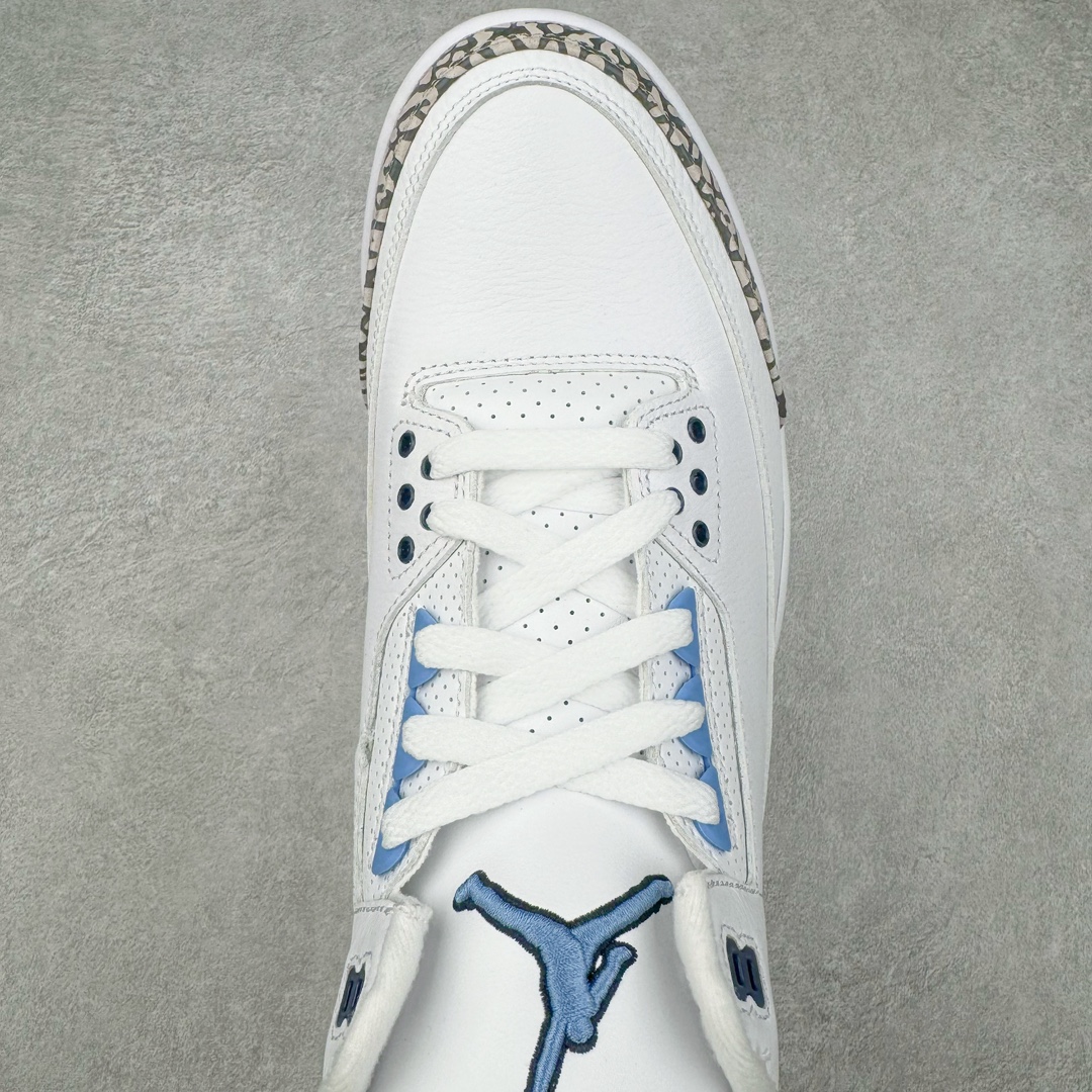 图片[4]-＃QD纯原 Air Jordan AJ3 Retro 北卡蓝 CT8532-104 圈内最强三代系列 匠心打造 开发时长超过半年 目前可过各类鉴定或无法鉴定 裸鞋随便操作 全套原纸板楦头开发 原厂大底磨具加持立体防滑纹理 原装可视Air Sole气垫 原汁原味最完美的三代版型 唯一正确鞋头趴度弧度高度鞋身腰线 原厂TPU彩虹扎染后跟饰片 正确内里反口里网布 皮料菱角分明不变形无多余毛边 广东原厂zp同批次手工大底描漆拉丝 市场唯一原厂鞋扣模具 原厂织唛标 原厂飞人电绣工艺 尾指中部跳三针 独家绑鞋带手法 印刷中底布 四线拉帮 米色美纹纸贴合固定 进口港宝加持 后跟自然饱满 全鞋荧光划线卡点 追求极致完美 每一双都是工艺品 多重QC质检 超越公司货的品控标准 实实在在的免检产品 尺码：40.5 41 42 42.5 43 44 44.5 45 45.5 46 47.5 48.5-选品中心