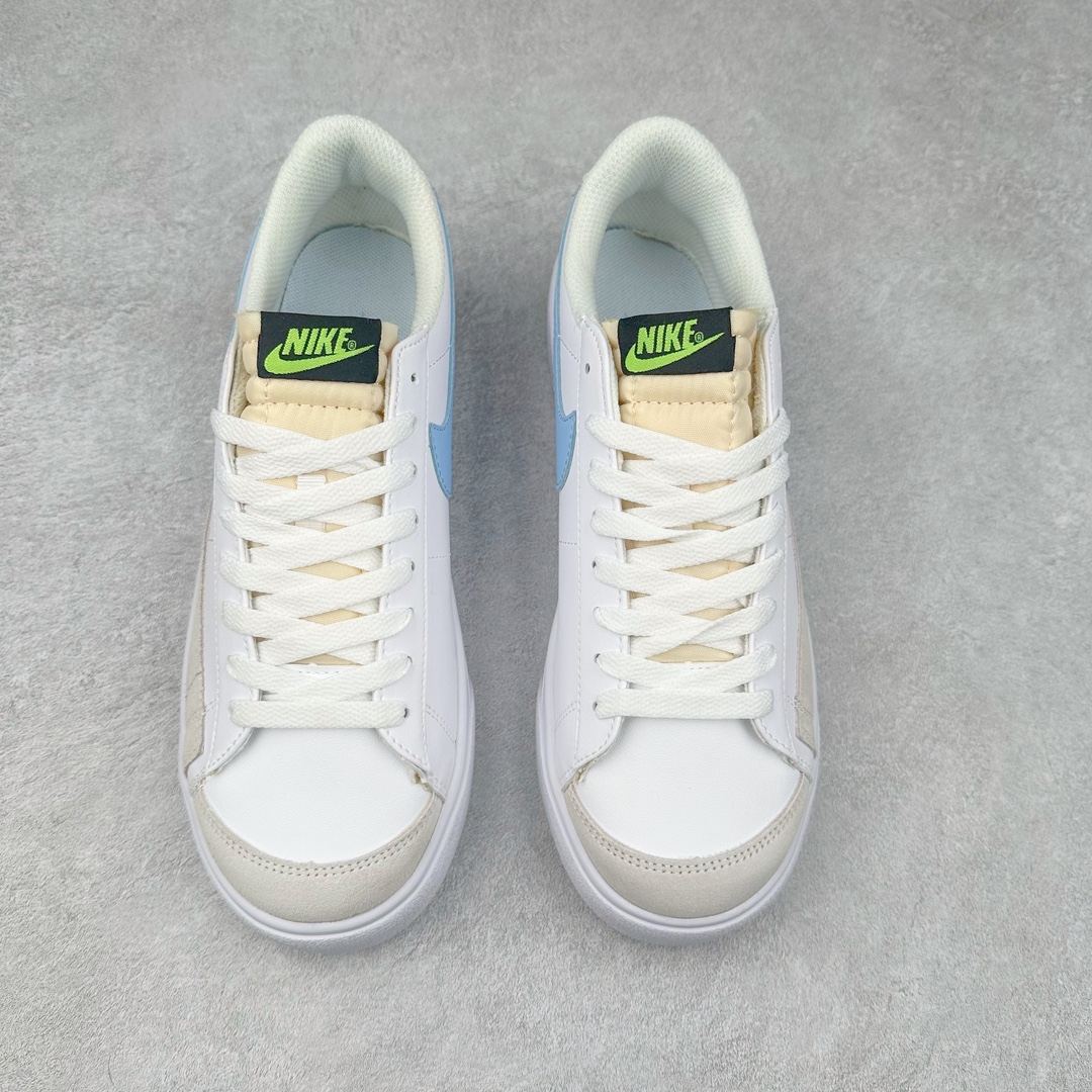 图片[2]-NK Blazer Low \’1977 VNTG SS经典开拓者低帮百搭休闲厚底运动板鞋 采用环保材料的大底 独特的鞋面连者鞋底印刷 演绎出了这个配色的独特风格 眼前的新设计选用皮质 配出当下流行的阴阳元素 呈现属于现代潮流的美感 尺码：36 36.5 37.5 38 38.5 39 40 40.5 41 42 42.5 43 44 44.5 45-选品中心