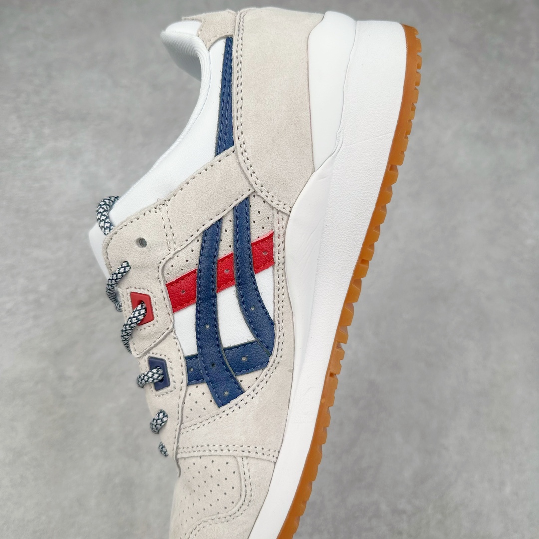 图片[7]-＃纯原福利 Asics Gel-Lyte III 亚瑟士3代系列低帮经典复古休闲运动跑步鞋 伴随着复古跑鞋的再度盛行，让不少运动品牌都将自家经典鞋款重新带回，ASICS 亚瑟士这两年受到众多球鞋爱好者追捧。近期，ASICS 亚瑟士以自己经典的 GEL-LYTE III OG 为蓝本推出了两双全新配色。第一双选择了灰色、藏蓝色和蒂芙尼蓝色拼接呈现，随之妆点一抹粉色，使整双鞋低调又不失细节。材质选择了大面积麂皮与网眼面料打造，保证了质感与透气性兼备。最后以略微泛黄的中底收尾，完善整体设计。另一双以深浅不同的卡其色打造鞋身，缀以淡紫色丰富鞋身细节，想必第一双会更加适合女生上脚。用料与上一双完全相同，提供了优秀的质感。尺码：36 37 37.5 38 39 39.5 40 40.5 41.5 42 42.5 43.5 44 45-选品中心