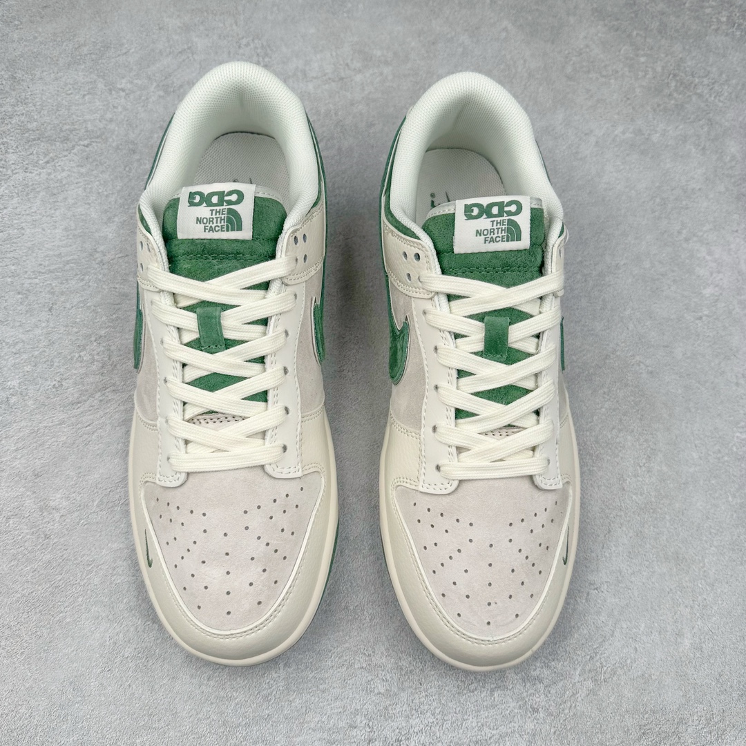 图片[2]-NK Dunk Low 定制配色 DQ1098-511 大厂出品 极力推荐 原装头层材料 独家版型蒸餾加工帶來的是更好的视觉和脚感体验大厂纯原品质出货 清洁度 电绣工艺 皮料切割干净无任何毛边 细节完美 尺码：36 36.5 37.5 38 38.5 39 40 40.5 41 42 42.5 43 44 44.5 45 46 47.5-选品中心