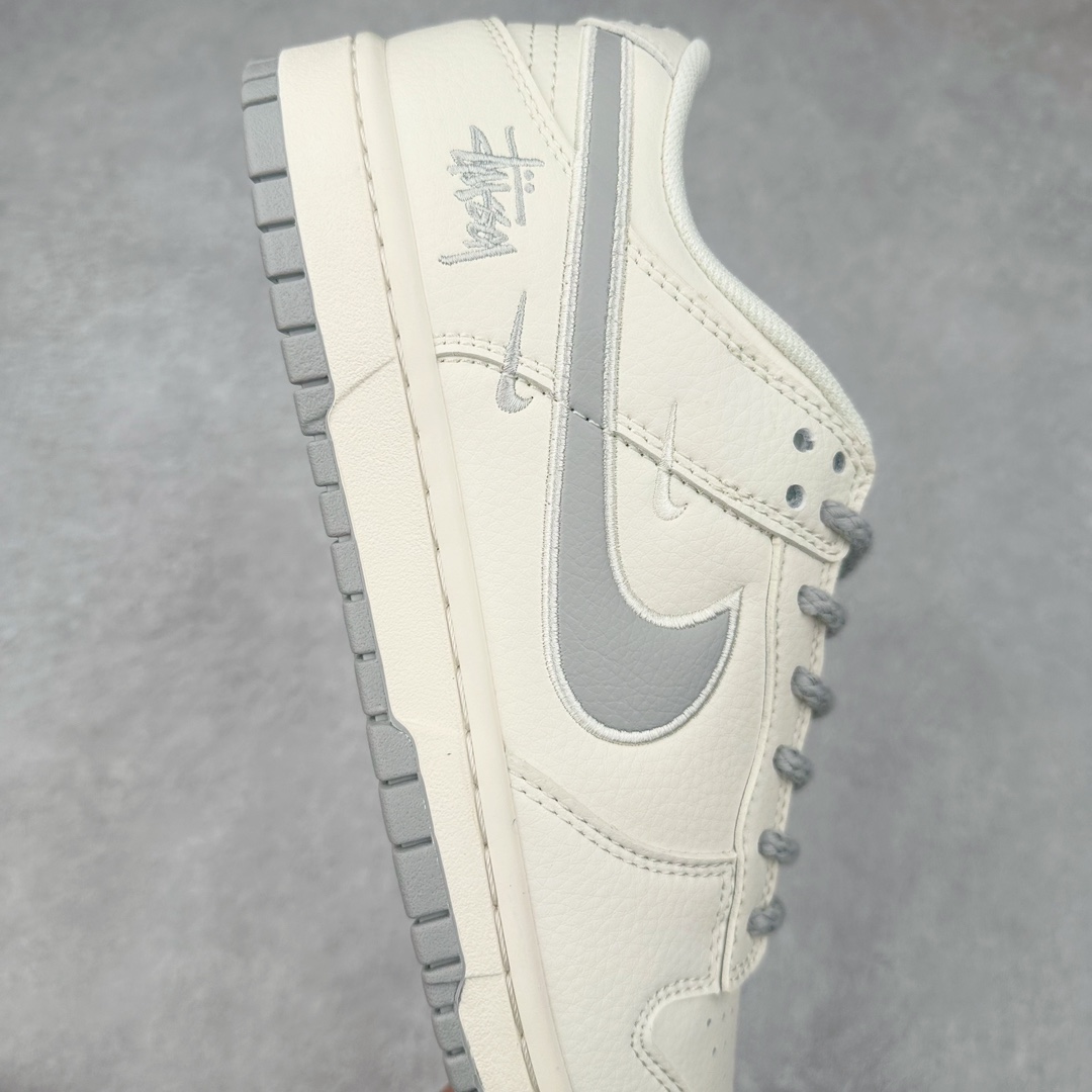 图片[6]-NK Dunk Low 定制配色 SJ2068-282 大厂出品 极力推荐 原装头层材料 独家版型蒸餾加工帶來的是更好的视觉和脚感体验大厂纯原品质出货 清洁度 电绣工艺 皮料切割干净无任何毛边 细节完美 尺码：36 36.5 37.5 38 38.5 39 40 40.5 41 42 42.5 43 44 44.5 45 46 47.5-选品中心