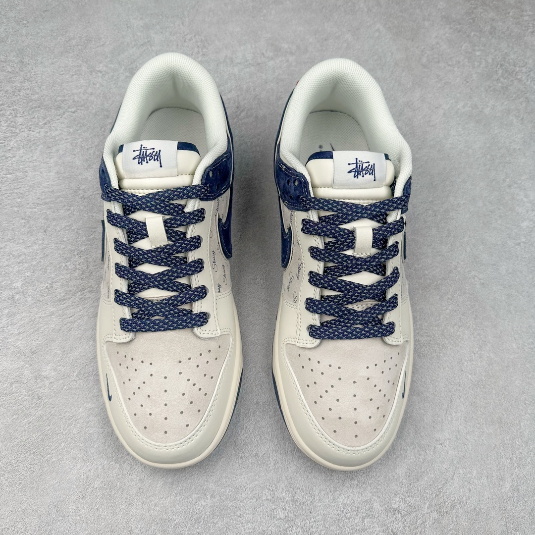 图片[2]-NK Dunk Low 定制配色 XX2025-609 大厂出品 极力推荐 原装头层材料 独家版型蒸餾加工帶來的是更好的视觉和脚感体验大厂纯原品质出货 清洁度 电绣工艺 皮料切割干净无任何毛边 细节完美 尺码：36 36.5 37.5 38 38.5 39 40 40.5 41 42 42.5 43 44 44.5 45 46 47.5-选品中心