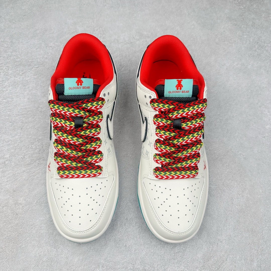 图片[2]-NK Dunk Low 定制配色 SJ2068-240 大厂出品 极力推荐 原装头层材料 独家版型蒸餾加工帶來的是更好的视觉和脚感体验大厂纯原品质出货 清洁度 电绣工艺 皮料切割干净无任何毛边 细节完美 尺码：36 36.5 37.5 38 38.5 39 40 40.5 41 42 42.5 43 44 44.5 45 46 47.5-选品中心