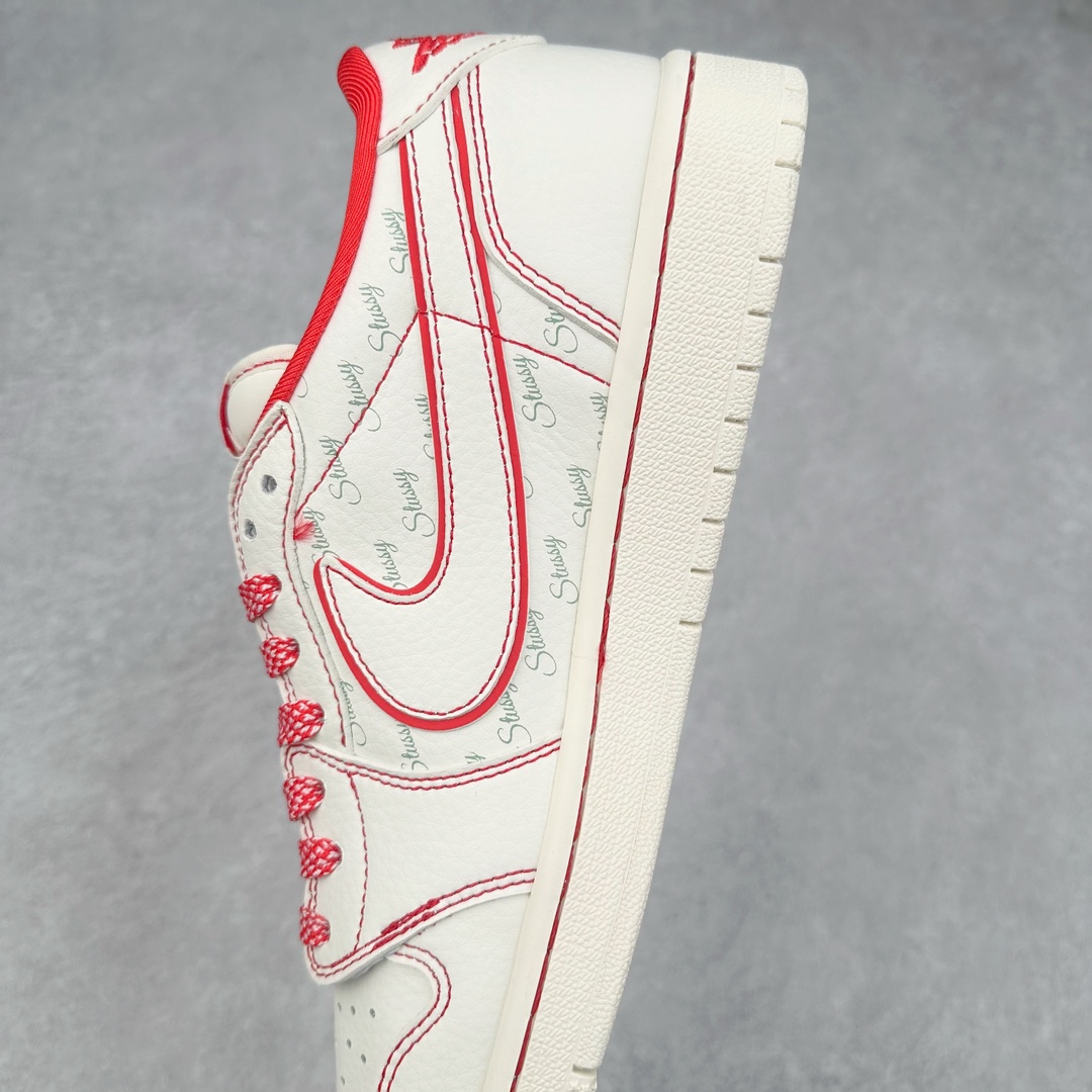 图片[7]-TS x Air Jordan AJ1 Low 倒钩低帮联名定制配色 SJ2068-116 原厂内置气垫魔块 A模大底 头层小牛皮 鞋舌AJ原厂专用牛津布+AJ专用反口珍珠布+原厂无杂质高弹内里海棉+特殊封边弹力鞋带 尺码：36 36.5 37.5 38 38.5 39 40 40.5 41 42 42.5 43 44 44.5 45 46 47.5-选品中心