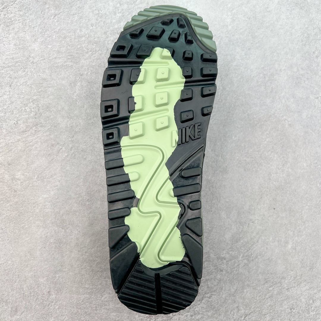 图片[9]-＃MX版 NK Air MAX 90 气垫复古减震跑步鞋 FD5810-001 经典重温 独家陆续补货 外单专供大厂出品 品质稳定 一百余色 终端操作 Air Max 90于1990年推出 来自Air Max系列 在Air Max 1的基础上改进而得 增加了气垫面积 外型上也更为流线 最特別的就是加入了菱纹塑胶嵌板 为Air Max 90增添了许多潮流气息 皮革鞋面 造就出色耐穿性和支撑力 Max Air缓震配置搭配泡棉中底 令Air Max 90轻盈而舒适 华夫格橡胶外底 铸就Air Max 90非凡的抓地力 而Air Max 90不仅是一双跑鞋 它成功跨越了时间的演进 成为了球鞋文化与潮流圈中最熟为人知的鞋款之一 尺码：36 36.5 37.5 38 38.5 39 40 40.5 41 42 42.5 43 44 44.5 45-选品中心