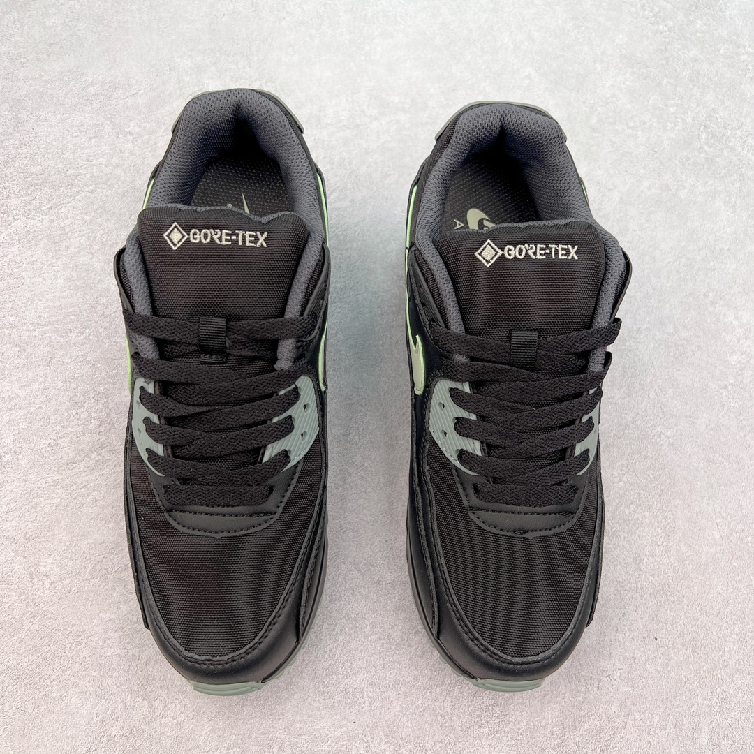 图片[2]-＃MX版 NK Air MAX 90 气垫复古减震跑步鞋 FD5810-001 经典重温 独家陆续补货 外单专供大厂出品 品质稳定 一百余色 终端操作 Air Max 90于1990年推出 来自Air Max系列 在Air Max 1的基础上改进而得 增加了气垫面积 外型上也更为流线 最特別的就是加入了菱纹塑胶嵌板 为Air Max 90增添了许多潮流气息 皮革鞋面 造就出色耐穿性和支撑力 Max Air缓震配置搭配泡棉中底 令Air Max 90轻盈而舒适 华夫格橡胶外底 铸就Air Max 90非凡的抓地力 而Air Max 90不仅是一双跑鞋 它成功跨越了时间的演进 成为了球鞋文化与潮流圈中最熟为人知的鞋款之一 尺码：36 36.5 37.5 38 38.5 39 40 40.5 41 42 42.5 43 44 44.5 45-选品中心