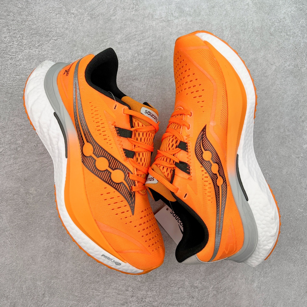 图片[3]-慢跑鞋中的劳斯莱斯 Saucony Endorphin Speed 索康尼啡速4代舒适织物低帮训练跑步鞋 尼龙板厚底竞速训练鞋 #原数据开发纸版楦型 #采用工学透气针织布鞋面材质 #内嵌3D环绕包裹缓震鞋垫 #外置镂空XT-900防滑橡胶大底❗️ #啡速属于减配版，推进力较为温和，尼龙板刚性也不强，驾驭门槛较低，适合进阶跑者日常训练及短距离比赛，适合精英跑者竞速训练。 #中底采用加厚的 PWRRUN PB缓震泡棉，有效减少触地带来的冲击力，能量回馈高达90%，缓震和回弹表现出色。S型飞翼尼龙板结合快速滚动科技，提供推进力的同时，还加强了稳定支撑保护，前后掌过渡也更加流畅。 尺码：40 40.5 41 42 42.5 43 44 44.5 45 女鞋后续待出-选品中心