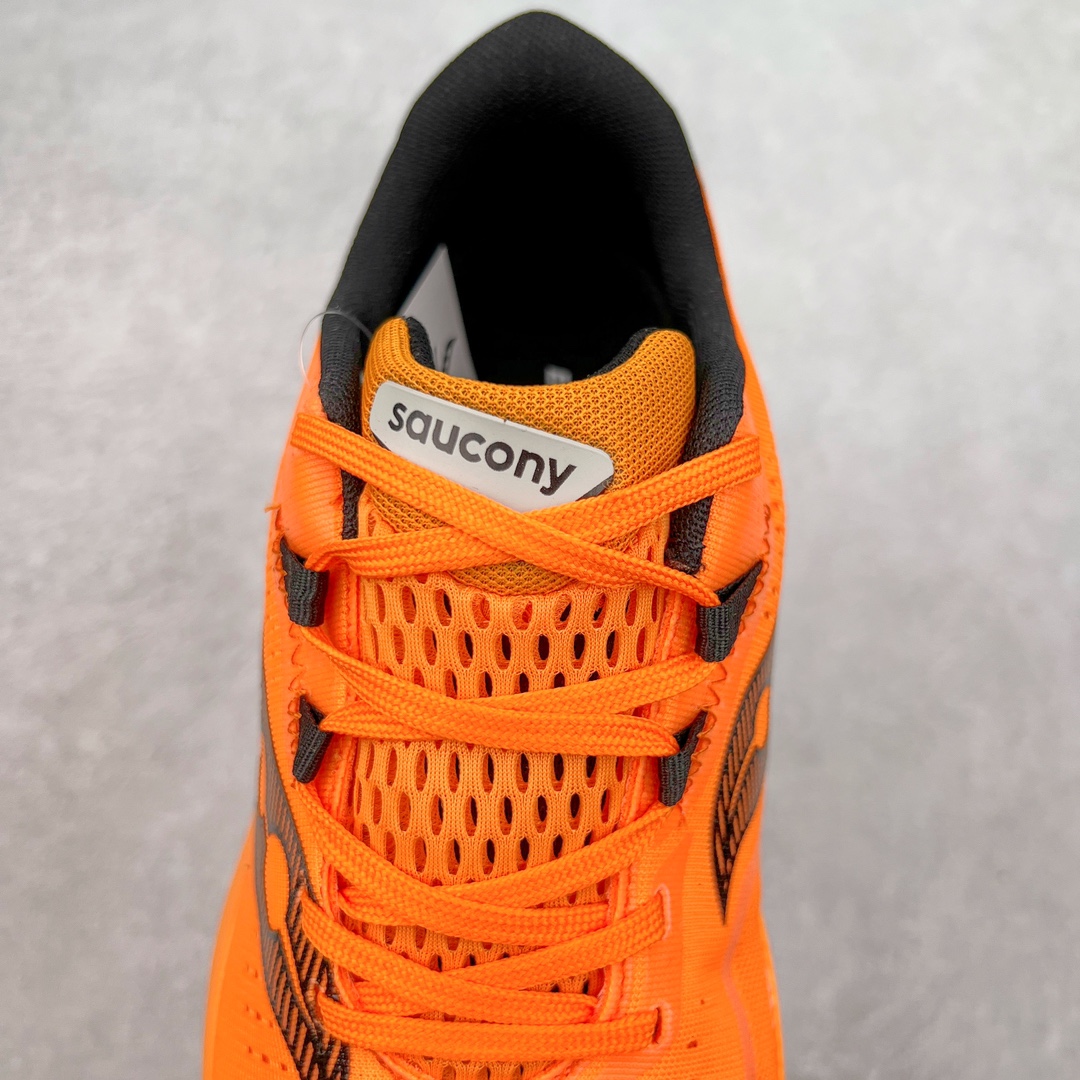 图片[5]-慢跑鞋中的劳斯莱斯 Saucony Endorphin Speed 索康尼啡速4代舒适织物低帮训练跑步鞋 尼龙板厚底竞速训练鞋 #原数据开发纸版楦型 #采用工学透气针织布鞋面材质 #内嵌3D环绕包裹缓震鞋垫 #外置镂空XT-900防滑橡胶大底❗️ #啡速属于减配版，推进力较为温和，尼龙板刚性也不强，驾驭门槛较低，适合进阶跑者日常训练及短距离比赛，适合精英跑者竞速训练。 #中底采用加厚的 PWRRUN PB缓震泡棉，有效减少触地带来的冲击力，能量回馈高达90%，缓震和回弹表现出色。S型飞翼尼龙板结合快速滚动科技，提供推进力的同时，还加强了稳定支撑保护，前后掌过渡也更加流畅。 尺码：40 40.5 41 42 42.5 43 44 44.5 45 女鞋后续待出-选品中心