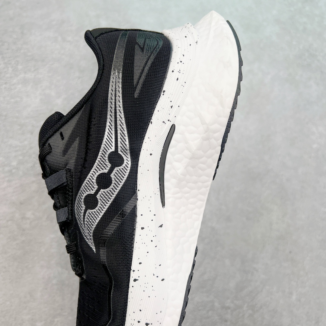 图片[7]-慢跑鞋中的劳斯莱斯 Saucony Endorphin Speed 索康尼啡速4代舒适织物低帮训练跑步鞋 尼龙板厚底竞速训练鞋 #原数据开发纸版楦型 #采用工学透气针织布鞋面材质 #内嵌3D环绕包裹缓震鞋垫 #外置镂空XT-900防滑橡胶大底❗️ #啡速属于减配版，推进力较为温和，尼龙板刚性也不强，驾驭门槛较低，适合进阶跑者日常训练及短距离比赛，适合精英跑者竞速训练。 #中底采用加厚的 PWRRUN PB缓震泡棉，有效减少触地带来的冲击力，能量回馈高达90%，缓震和回弹表现出色。S型飞翼尼龙板结合快速滚动科技，提供推进力的同时，还加强了稳定支撑保护，前后掌过渡也更加流畅。 尺码：40 40.5 41 42 42.5 43 44 44.5 45 女鞋后续待出-选品中心