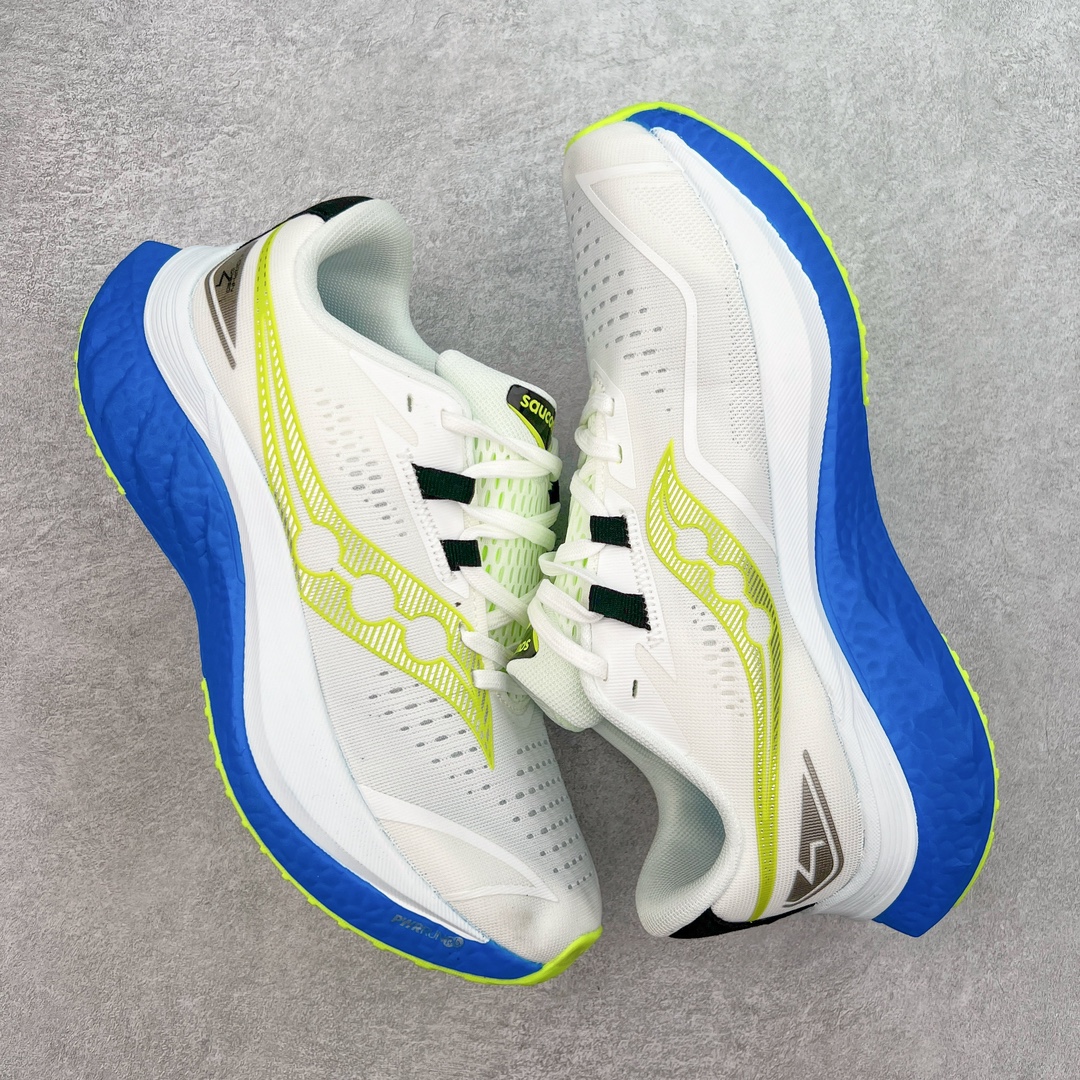 图片[3]-慢跑鞋中的劳斯莱斯 Saucony Endorphin Speed 索康尼啡速4代舒适织物低帮训练跑步鞋 尼龙板厚底竞速训练鞋 #原数据开发纸版楦型 #采用工学透气针织布鞋面材质 #内嵌3D环绕包裹缓震鞋垫 #外置镂空XT-900防滑橡胶大底❗️ #啡速属于减配版，推进力较为温和，尼龙板刚性也不强，驾驭门槛较低，适合进阶跑者日常训练及短距离比赛，适合精英跑者竞速训练。 #中底采用加厚的 PWRRUN PB缓震泡棉，有效减少触地带来的冲击力，能量回馈高达90%，缓震和回弹表现出色。S型飞翼尼龙板结合快速滚动科技，提供推进力的同时，还加强了稳定支撑保护，前后掌过渡也更加流畅。 尺码：40 40.5 41 42 42.5 43 44 44.5 45 女鞋后续待出-选品中心