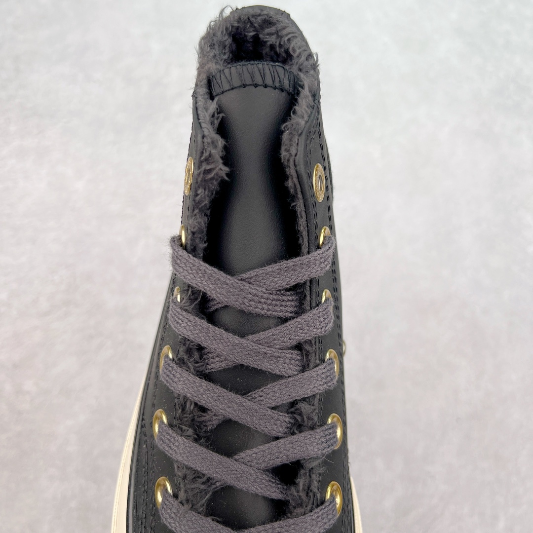 图片[5]-Converse Chuck 1970S 加毛款 鞋面采用防水皮革面搭配金色鞋眼扣和毛绒内衬 双倍温暖加持 寒冷瞬时\\\”解冻″ 经典70s外观点缀精致复古金标 颜色：黑皮金扣加毛 货号：A12444C 颜色：米黄金扣加毛 货号：A12443C 尺码：35 36 36.5 37 37.5 38 39 39.5 40 41 41.5 42 42.5 43 44-选品中心