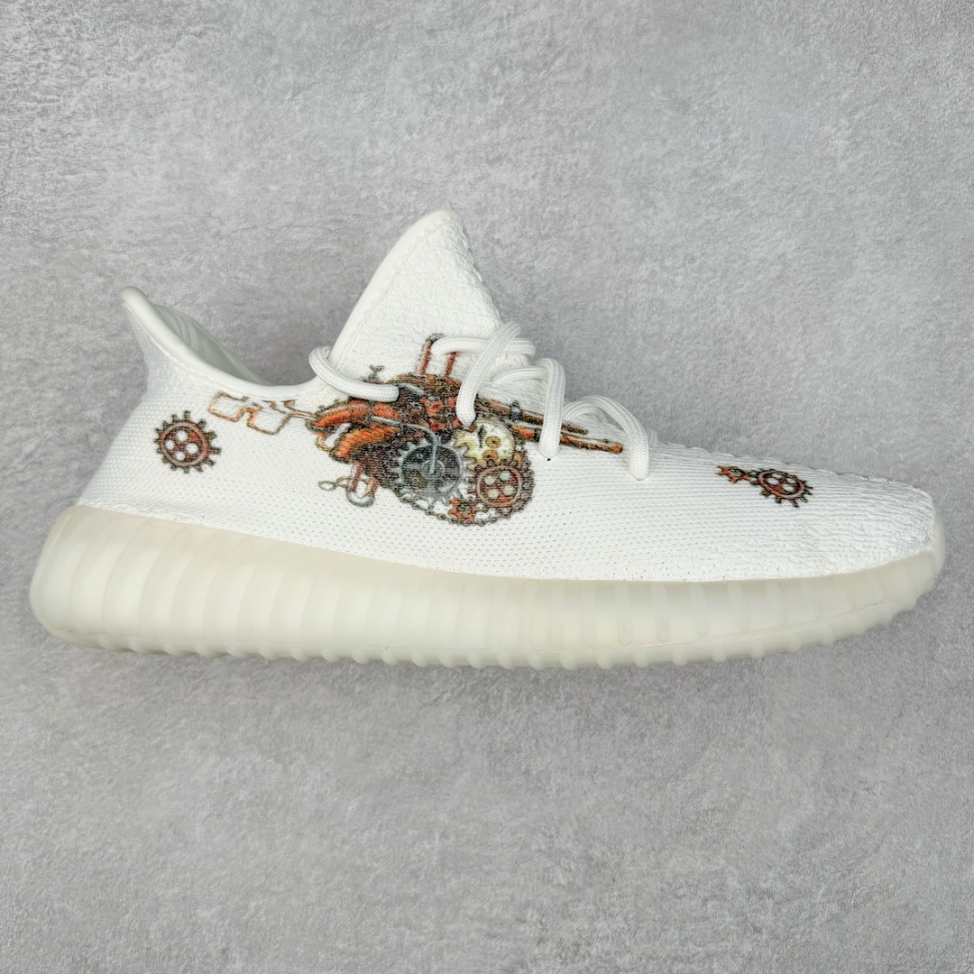 图片[6]-Yeezy Boost 350 V2 系列得物定制球鞋 涂鸦配色 全套原楦 原纸版 原鞋开模完美打造 采用辰元飞织鱼丝网原厂面 非进口机台 大底原厂半透明RB巴斯夫满钉大底 原厂东莞百宏3M反光鞋带 质感一致 原厂鑫成新粉原鞋垫 LOGO胶浆印花 钛金针与高士马克线针车精工打造 一切遵循原厂指令单采购同源原材 采购全套原厂进口材料 尺码：36 36.5 37 38 38.5 39 40 40.5 41 42 42.5 43 44 44.5 45 46 47-选品中心