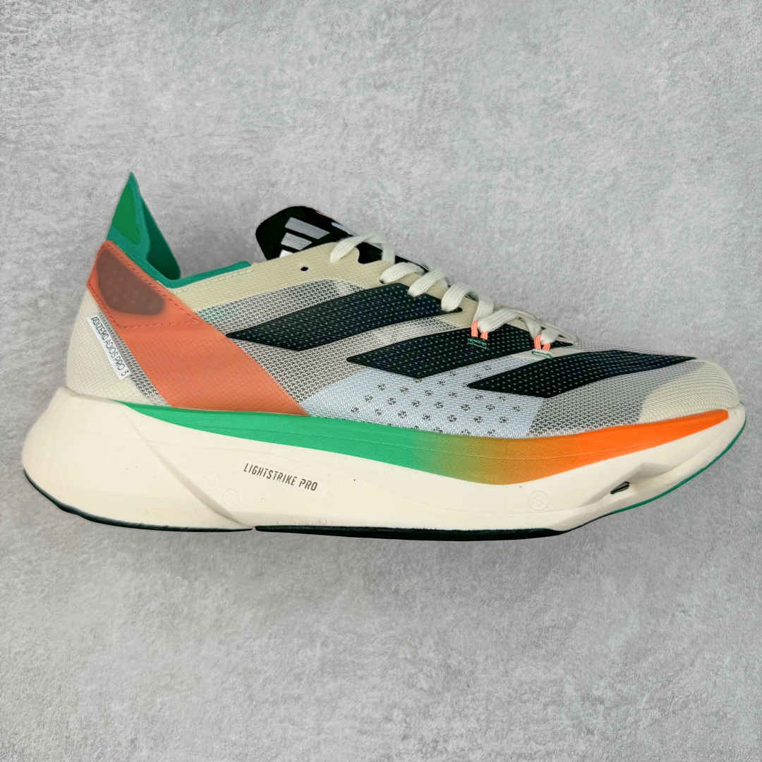 AD Adizero Adios Pro 3 马拉松竞速专业跑鞋 HQ3688 CELERMESH针织网面非常轻薄 纤维间的缝隙很大 可以保证跑步时的透气、排汗效果 鞋舌直接与两侧的内衬和鞋底连接在一起 在跑步过程中不会被鞋舌的左右移动所困扰 在标准鞋带孔的基础上再拓宽一组鞋带孔 适合不同脚型的需求 突破性 EnergyRods 技术，有助于跑者实现更好的成绩 中底独特的LIGHTSTRIKE PRO泡棉材质 微弹感觉在跑步过程中给予了良好的支撑体验 对于顶级精英和高水平进阶跑者来说 ADIOS PRO是一双值得信赖的竞速比赛用鞋 尺码：36 36.5 37.5 38 38.5 39 40 40.5 41 42 42.5 43 44 44.5 45-选品中心