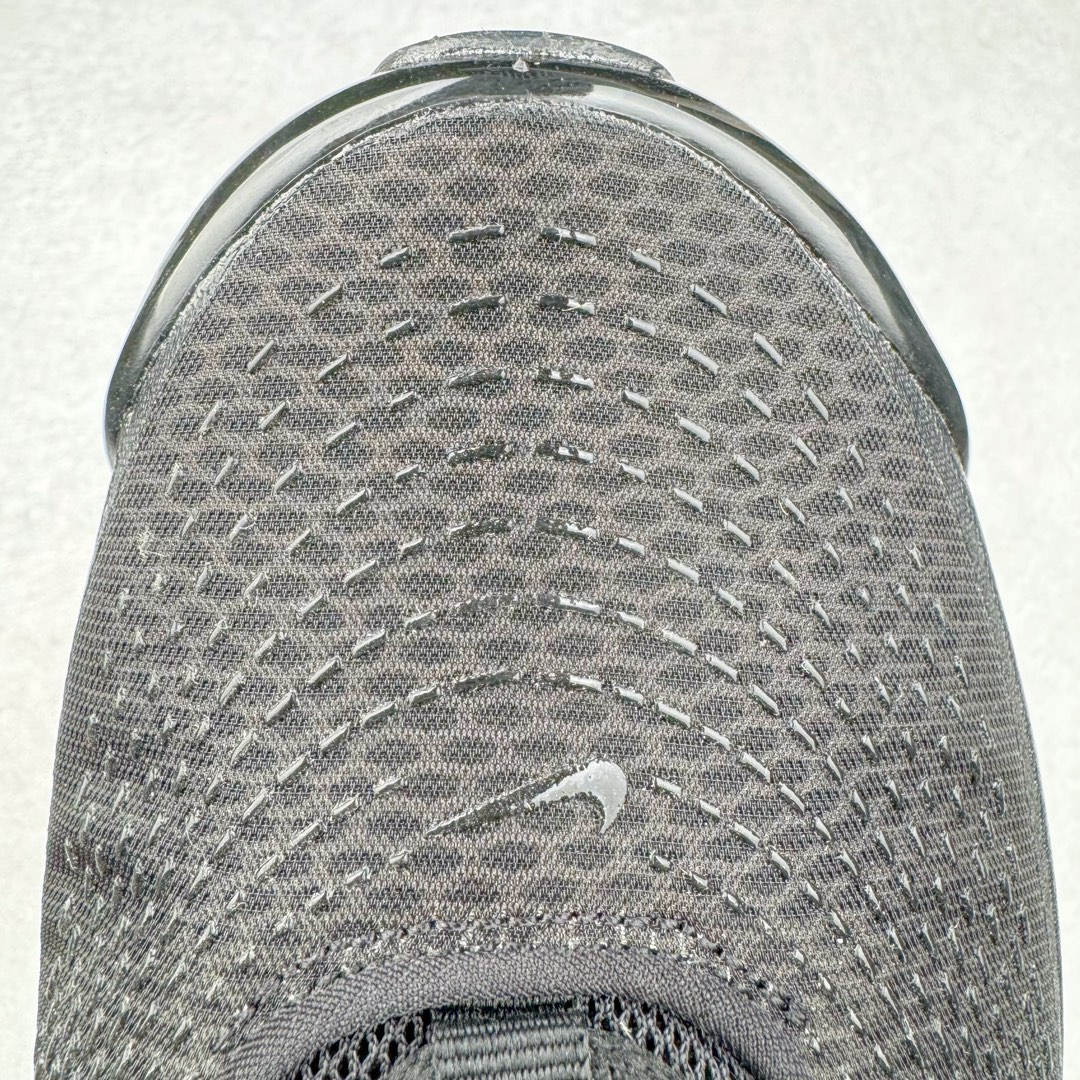 图片[15]-＃Lw纯原 NK Air Max Dn 网布舒适时尚耐磨透气低帮生活气垫休闲鞋 全黑 货号：DV3337-006 鞋面将延续 Air Max 家族的流线型设计 采用纺织布料打造 鞋底则搭载了全新的DynamicAir技术 由双气室和四根管状Nike Air气囊结构组成 鞋身整体以黑色为主色调 搭配橄榄绿色细节点缀 最大的亮点是侧面带有醒目的\\\”Supreme\\\”字样 彰显特殊的联名身份 尺码：36 36.5 37.5 38 38.5 39 40 40.5 41 42 42.5 43 44 44.5 45-选品中心