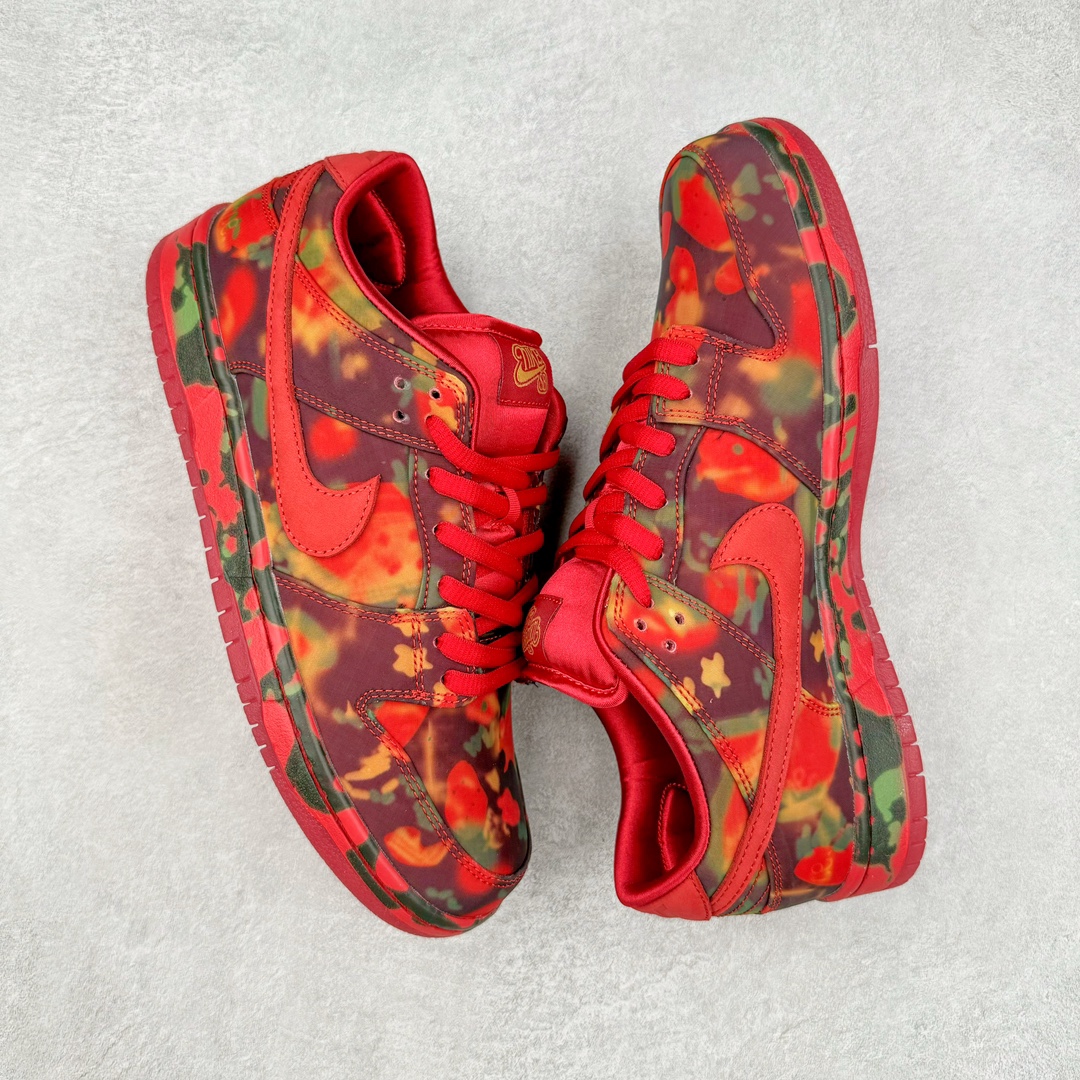 图片[3]-＃S2纯原 The Wizard of Oz x NK SB Dunk Low 联名绿野仙踪红色花卉撕撕乐 FZ1291-600 独家原厂航空铝磨具打磨大底 鞋头坡度极致还原 原盒原配 圈内天花板工艺 原厂冲刀 超高清洁度 全鞋零毛边皮料切割 全套原楦原模倾力打造完美版型 采用原厂百宏鞋带以及原厂百宏织唛舌标 内标可供原厂几率过验 原厂中底布黄色点胶 原厂中底布拉帮走线遵循公司‼️尺码：36 36.5 37.5 38 38.5 39 40 40.5 41 42 42.5 43 44 44.5 45 46 47.5-选品中心