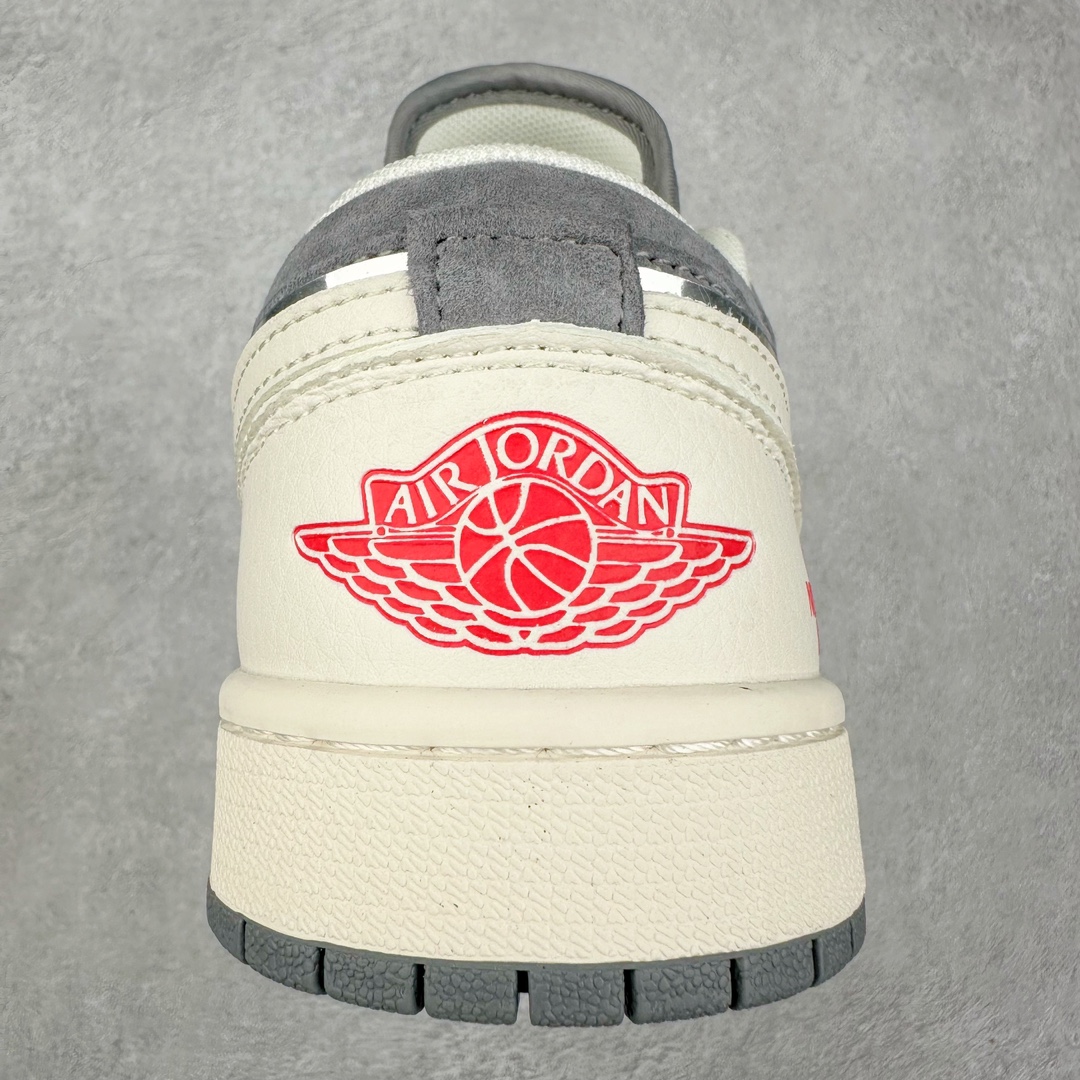 图片[8]-Air Jordan AJ1 Low 低帮系列定制配色 SJ9950-039 原厂内置气垫魔块 A模大底 头层小牛皮 鞋舌AJ原厂专用牛津布+AJ专用反口珍珠布+原厂无杂质高弹内里海棉+特殊封边弹力鞋带 尺码：36 36.5 37.5 38 38.5 39 40 40.5 41 42 42.5 43 44 44.5 45 46-选品中心
