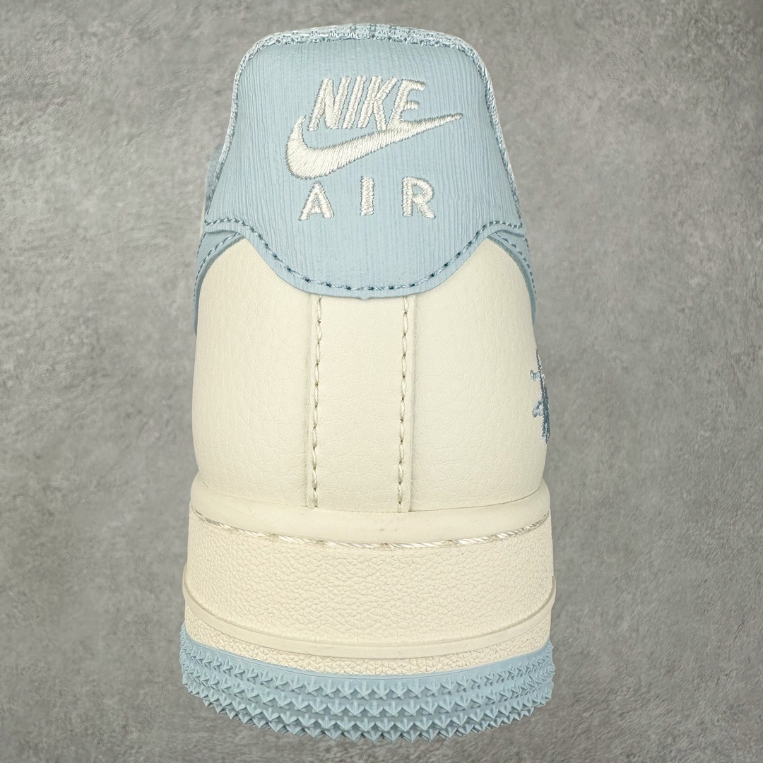 图片[8]-NK Air Force 1´07 Low 空军一号低帮百搭休闲运动板鞋 XX3328-002 柔软、弹性十足的缓震性能和出色的中底设计 横跨复古与现代的外型结合 造就出风靡全球 三十多年的Force 1 直到今天还深受青睐 尺码：36 36.5 37.5 38 38.5 39 40 40.5 41 42 42.5 43 44 44.5 45-选品中心