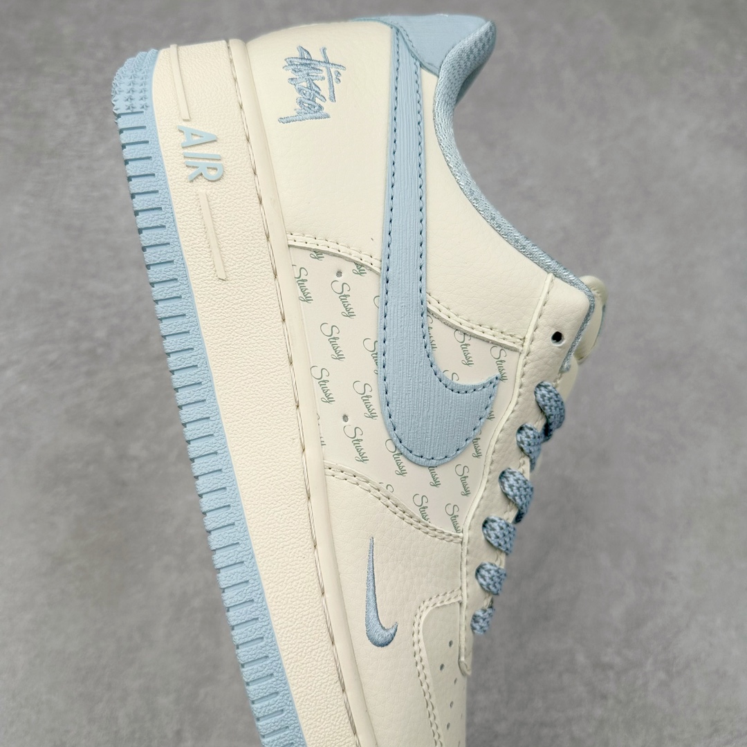 图片[6]-NK Air Force 1´07 Low 空军一号低帮百搭休闲运动板鞋 XX3328-002 柔软、弹性十足的缓震性能和出色的中底设计 横跨复古与现代的外型结合 造就出风靡全球 三十多年的Force 1 直到今天还深受青睐 尺码：36 36.5 37.5 38 38.5 39 40 40.5 41 42 42.5 43 44 44.5 45-选品中心