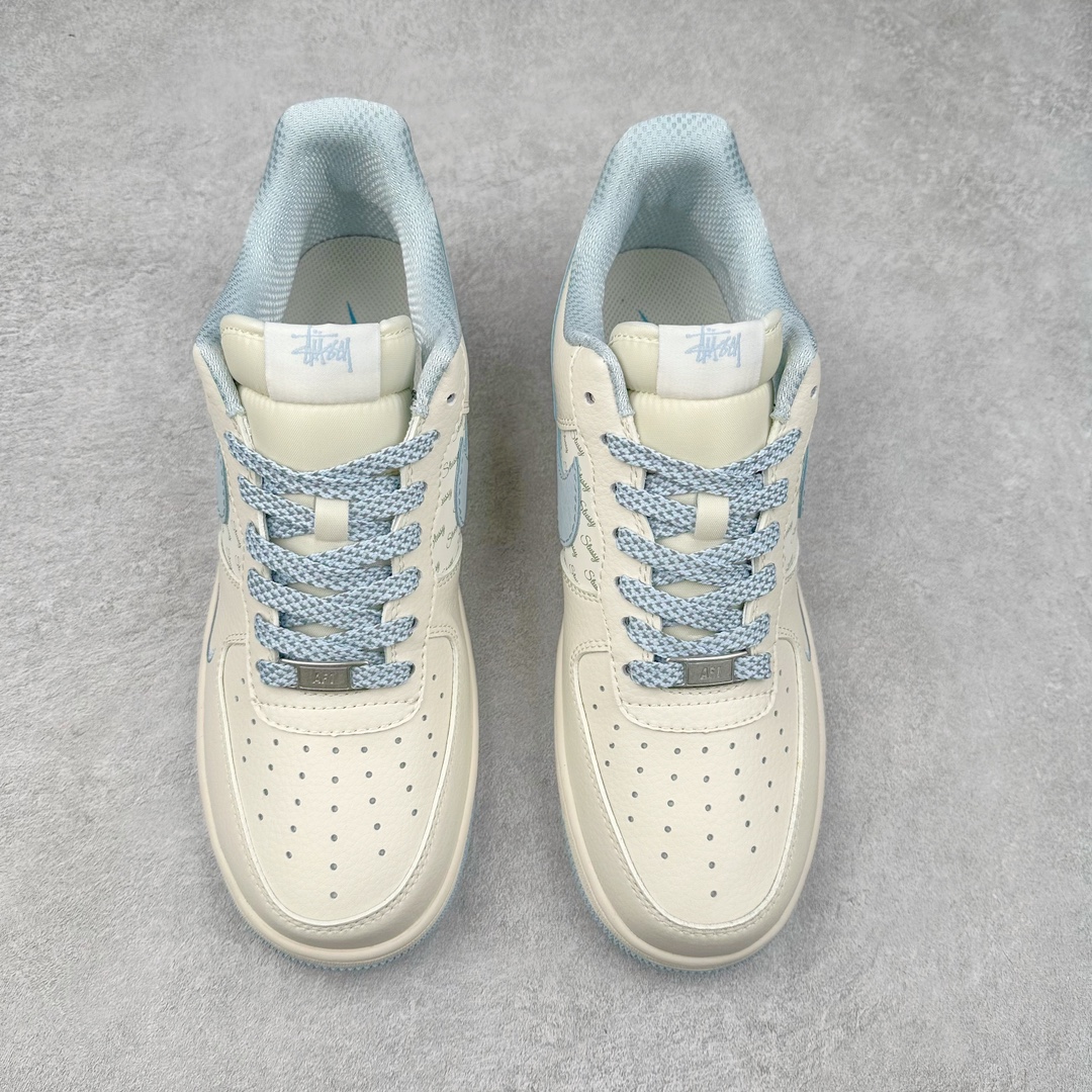 图片[2]-NK Air Force 1´07 Low 空军一号低帮百搭休闲运动板鞋 XX3328-002 柔软、弹性十足的缓震性能和出色的中底设计 横跨复古与现代的外型结合 造就出风靡全球 三十多年的Force 1 直到今天还深受青睐 尺码：36 36.5 37.5 38 38.5 39 40 40.5 41 42 42.5 43 44 44.5 45-选品中心