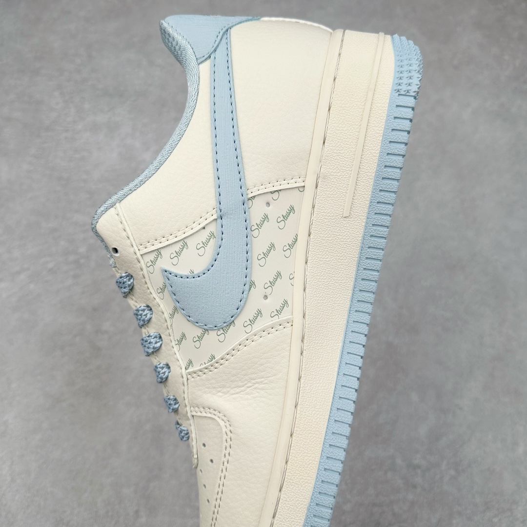 图片[7]-NK Air Force 1´07 Low 空军一号低帮百搭休闲运动板鞋 XX3328-002 柔软、弹性十足的缓震性能和出色的中底设计 横跨复古与现代的外型结合 造就出风靡全球 三十多年的Force 1 直到今天还深受青睐 尺码：36 36.5 37.5 38 38.5 39 40 40.5 41 42 42.5 43 44 44.5 45-选品中心