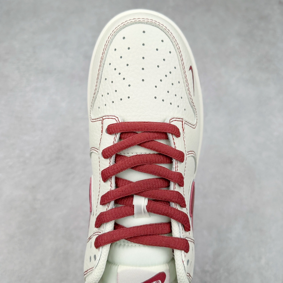 图片[4]-NK Dunk Low 定制配色 BM0234-506 大厂出品 极力推荐 原装头层材料 独家版型蒸餾加工帶來的是更好的视觉和脚感体验大厂纯原品质出货 清洁度 电绣工艺 皮料切割干净无任何毛边 细节完美 尺码：36 36.5 37.5 38 38.5 39 40 40.5 41 42 42.5 43 44 44.5 45 46 47.5-选品中心