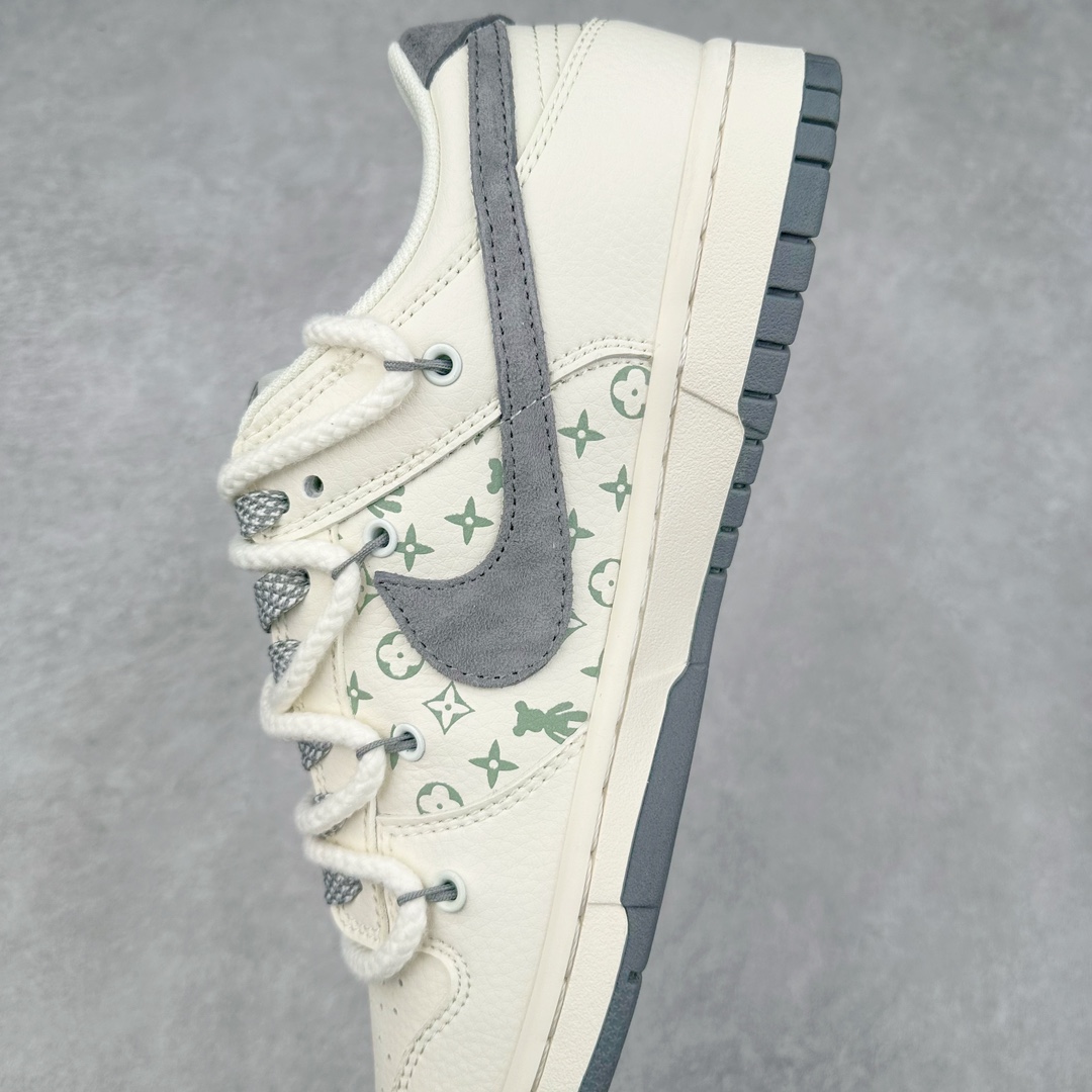 图片[7]-NK Dunk Low 定制配色 SJ2068-289 大厂出品 极力推荐 原装头层材料 独家版型蒸餾加工帶來的是更好的视觉和脚感体验大厂纯原品质出货 清洁度 电绣工艺 皮料切割干净无任何毛边 细节完美 尺码：36 36.5 37.5 38 38.5 39 40 40.5 41 42 42.5 43 44 44.5 45 46 47.5-选品中心