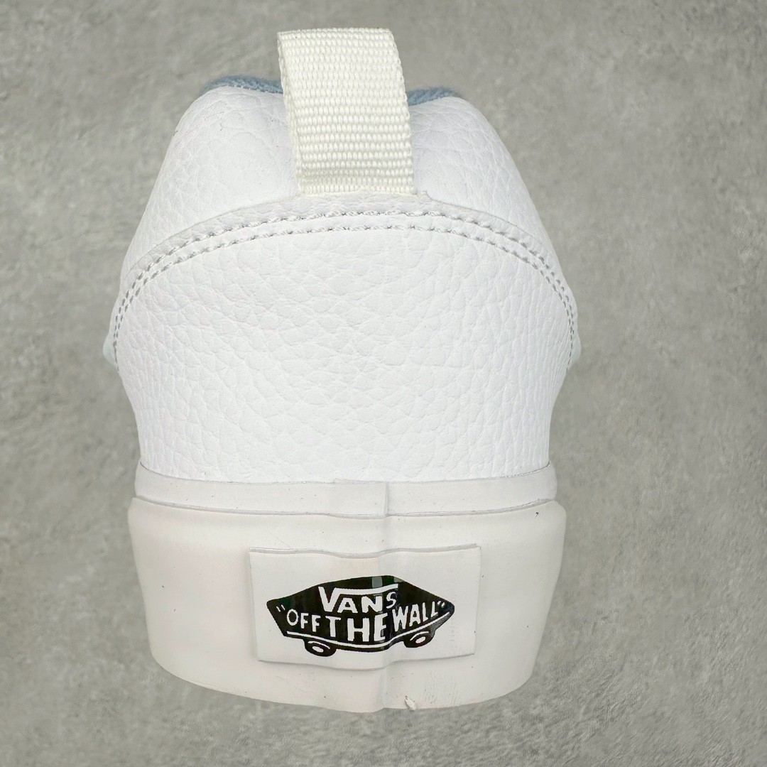 图片[8]-Vans Classics Knu Skool 范斯官方 荔枝纹全白皮面包鞋 Imran Potato与Vans联名超火的土豆鞋，复古经典，鞋头放大、包边上移加厚、鞋舌加厚。Vans Classics 经典支线土豆鞋 Knu Skool 是完美的平替版，是大众争相追捧的 “面包鞋” 尺码：35 36 36.5 37 38 38.5 39 40 40.5 41 42 42.5 43 44 44.5 45 工艺：硫化1：1（重量1：1、真标、原钢印、材质标、鞋型标、合格证）-选品中心