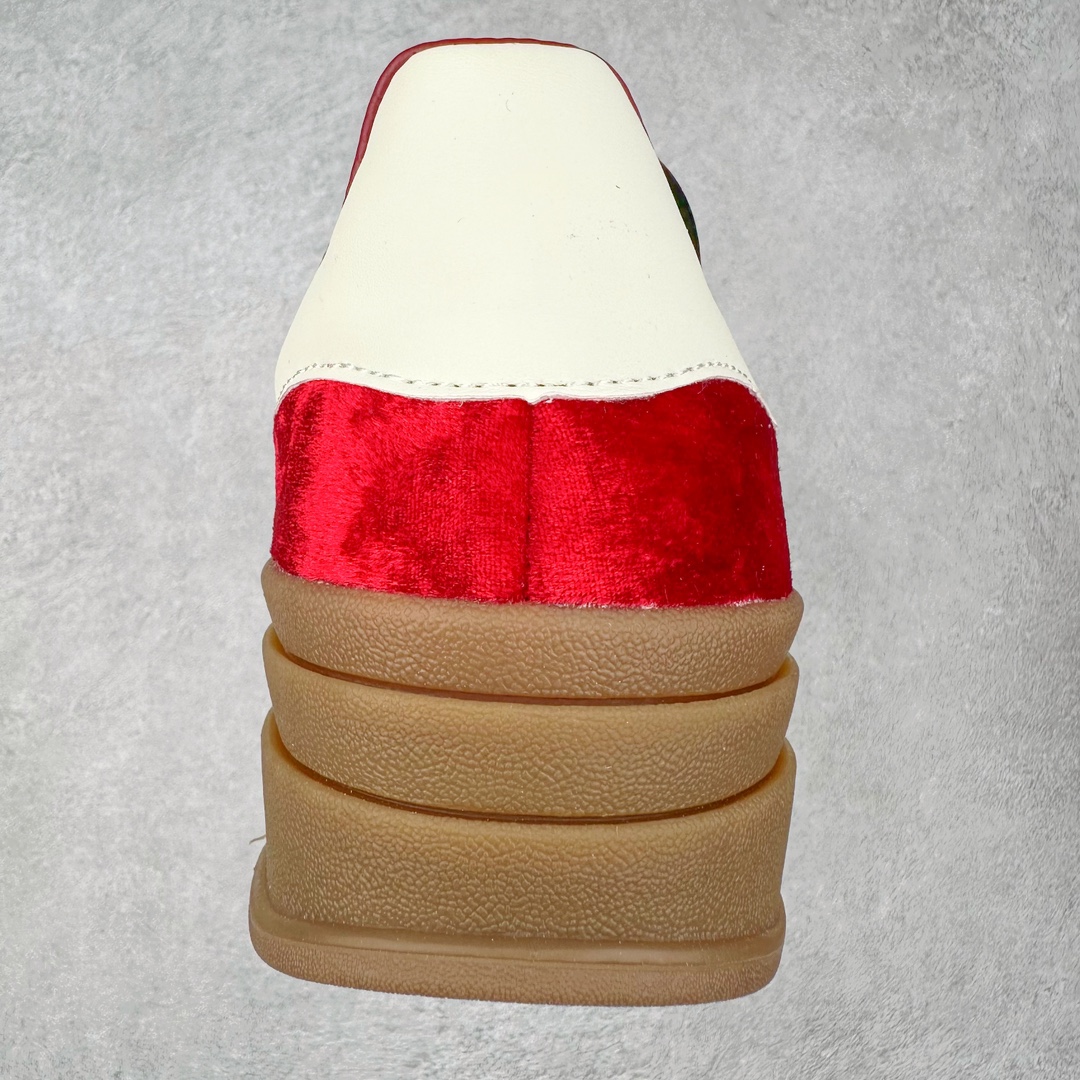 图片[8]-AD Originals Gazelle Bold W 羚羊松糕系列复古百搭厚底增高低帮休闲运动板鞋 IG4388 新的一年就要换新的打扮啦！除了设定变美、健身、减肥等目标外，你已经可以利用鞋子来“偷偷改善身材比例”的愿望了！ 因为有一句话。身高不够。鞋子来凑~赶快入手以下各大运动品牌最新推出的“厚底增高运动鞋”吧。 是最好穿最百搭的长腿神器。 重点是……不仅价格不错～鞋子也不错啊！Originals的Gazelle Bold鞋款打造出「超厚底版本」！延续流线鞋型、经典麂皮材质、白色三条线和侧面烫金标志的复古外型，奶油白鞋底高度直接乘3，出门搭上它，保证一路步步高升。尺码：36 36.5 37 38 38.5 39 40 40.5 41 42-选品中心