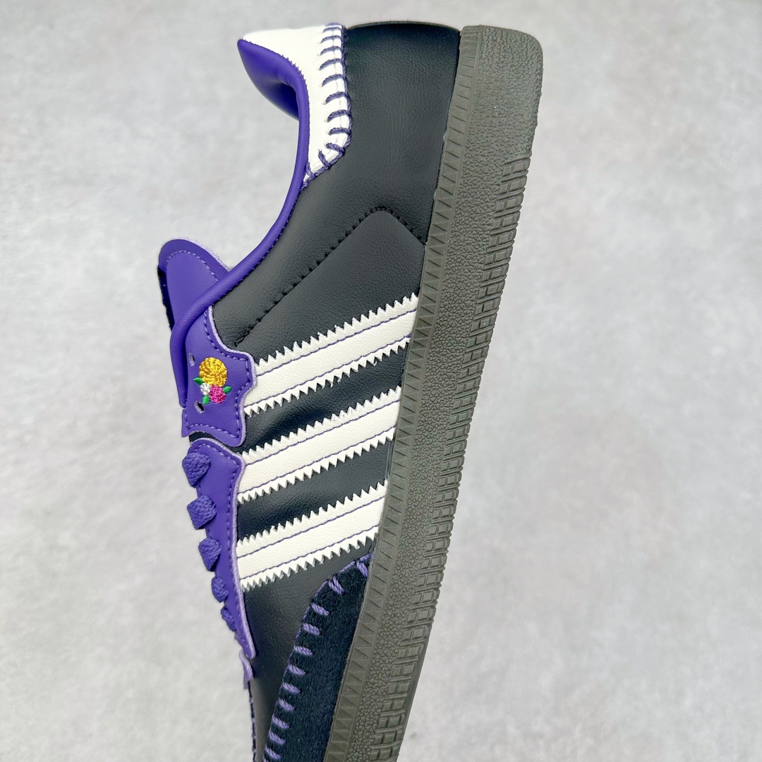 图片[7]-AD Original Samba OG 复古经典轻便板鞋 JI3934 这款桑巴鞋展示了高质量的工艺 带有装饰的超锁缝制和无缝的手感 柔软、柔软的皮革造型和标志性的3条纹完成了精致的外观 正规合身鞋带 鞋面上有绒面鞋垫 橡胶鞋底 享受正畸套筒软感 自50年代首次亮相以来就一直在赢得粉丝的青睐 尺码：36 36.5 37.5 38 38.5 39 40 40.5 41 42 42.5 43 44 44.5 45-选品中心