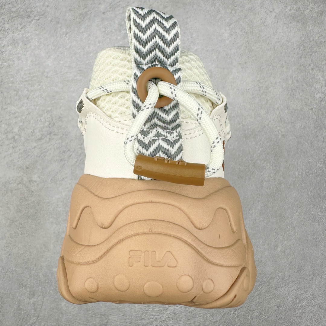 图片[8]-FILA FUSION Fluid 斐乐摩登潮牌防滑耐磨轻便运动鞋 FUSION 系列传承了 FILA 的百年基因，融入年轻运动及潮流文化，成为引领变革、创新突破的一代。以“1+N” 的跨界合作模式重现经典的同时创造经典。带来最出其不意的跨界合作惊喜。同时，FILAFUSION把FILA 的 DNA 融入到定制体验里，你可以随心制造厲于你的产品。FILA FUSION 的鞋家族涵盖了老爹鞋、跑步鞋、网球鞋、季节款。风格复古新潮，满足了时尚人士出行及各类运动的搭配需求，成为当下年轻人筷拥的鞋类品牌之一。FILA FUSION 走进年轻人的世界，通过年轻人运动，街舞，滑板，篮球，展现 FILA FUSION 的潮流态度和年轻文化。FILA FUSION 认为末来属于引领变革、创新突破的年轻一代，让我们一起构成 FILA 未来的蓝图吧！尺码：35.5 36 36.5 37.5 38 38.5 39 40 40.5 41 42 42.5 43 44 44.5 45 45.5-选品中心
