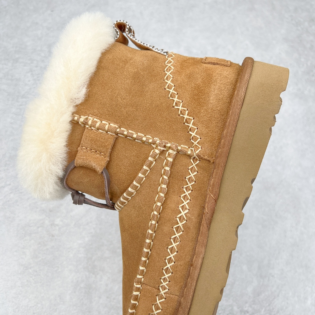 图片[7]-＃K版 UGG 8251经典秋冬羊皮毛一体雪地靴 私人订单价格匠心定位 桑坡八年大厂直供 拒绝高利润 区别杀猪版本 隆丰A级澳洲进口羊皮毛一体 完全遵循ZP工艺流程 代工厂原厂版师 秉承无原鞋不开发选择 注重每一处细节 市面最正版型 TREADLITE\\\”轻翼\\\”科技外底 轻便/耐用/柔韧/桩型【售后郑重承诺】一个月内若出现重大脱胶/断底等质量问题 直接为您换新 翻毛皮鞋面 细腻亲肤再生聚酯纤维滚边 舒适易打理 保暖性佳 UGG plush™ 里衬和内底 茸软亲肤 舒适暖足 经典鞋型搭配轻盈厚底 稳稳拿捏秋冬出街时髦造型 Treadlite by UGG 轻翼大底 轻盈缓震 为双足减负 舒适轻便 助你轻松畅玩整天 尺码：35 36 37 38 39 40-选品中心