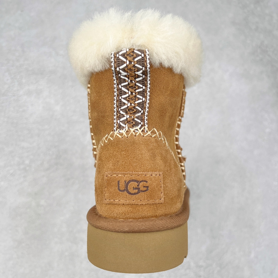 图片[8]-＃K版 UGG 8251经典秋冬羊皮毛一体雪地靴 私人订单价格匠心定位 桑坡八年大厂直供 拒绝高利润 区别杀猪版本 隆丰A级澳洲进口羊皮毛一体 完全遵循ZP工艺流程 代工厂原厂版师 秉承无原鞋不开发选择 注重每一处细节 市面最正版型 TREADLITE\\\”轻翼\\\”科技外底 轻便/耐用/柔韧/桩型【售后郑重承诺】一个月内若出现重大脱胶/断底等质量问题 直接为您换新 翻毛皮鞋面 细腻亲肤再生聚酯纤维滚边 舒适易打理 保暖性佳 UGG plush™ 里衬和内底 茸软亲肤 舒适暖足 经典鞋型搭配轻盈厚底 稳稳拿捏秋冬出街时髦造型 Treadlite by UGG 轻翼大底 轻盈缓震 为双足减负 舒适轻便 助你轻松畅玩整天 尺码：35 36 37 38 39 40-选品中心