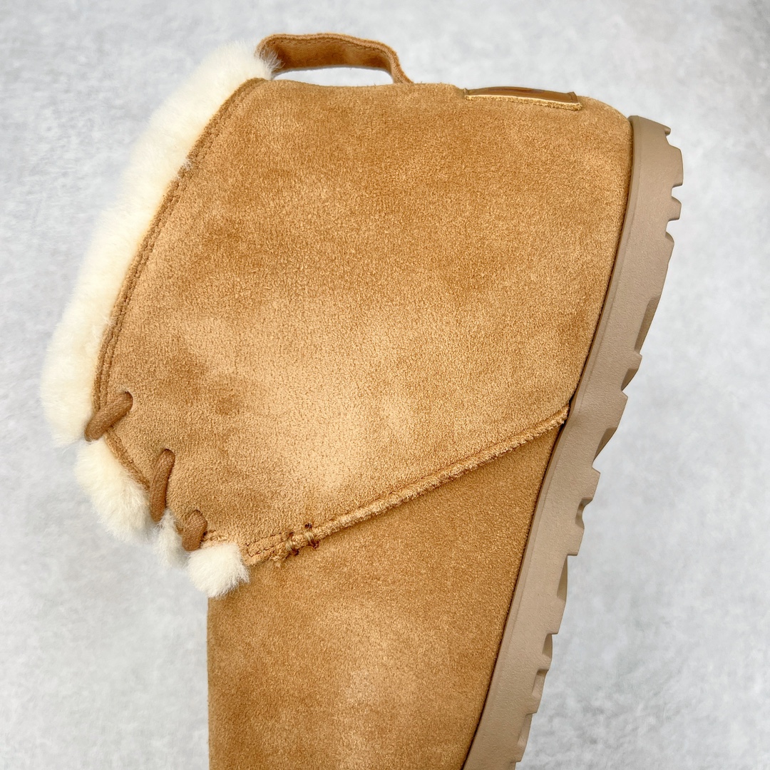 图片[7]-＃K版 UGG 8261经典秋冬羊皮毛一体雪地靴 私人订单价格匠心定位 桑坡八年大厂直供 拒绝高利润 区别杀猪版本 隆丰A级澳洲进口羊皮毛一体 完全遵循ZP工艺流程 代工厂原厂版师 秉承无原鞋不开发选择 注重每一处细节 市面最正版型 TREADLITE\\\”轻翼\\\”科技外底 轻便/耐用/柔韧/桩型【售后郑重承诺】一个月内若出现重大脱胶/断底等质量问题 直接为您换新 翻毛皮鞋面 细腻亲肤再生聚酯纤维滚边 舒适易打理 保暖性佳 UGG plush™ 里衬和内底 茸软亲肤 舒适暖足 经典鞋型搭配轻盈厚底 稳稳拿捏秋冬出街时髦造型 Treadlite by UGG 轻翼大底 轻盈缓震 为双足减负 舒适轻便 助你轻松畅玩整天 尺码：35 36 37 38 39 40-选品中心