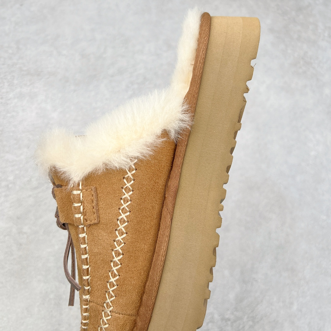 图片[7]-＃K版 UGG 8260经典秋冬羊皮毛一体雪地靴 私人订单价格匠心定位 桑坡八年大厂直供 拒绝高利润 区别杀猪版本 隆丰A级澳洲进口羊皮毛一体 完全遵循ZP工艺流程 代工厂原厂版师 秉承无原鞋不开发选择 注重每一处细节 市面最正版型 TREADLITE\\\”轻翼\\\”科技外底 轻便/耐用/柔韧/桩型【售后郑重承诺】一个月内若出现重大脱胶/断底等质量问题 直接为您换新 翻毛皮鞋面 细腻亲肤再生聚酯纤维滚边 舒适易打理 保暖性佳 UGG plush™ 里衬和内底 茸软亲肤 舒适暖足 经典鞋型搭配轻盈厚底 稳稳拿捏秋冬出街时髦造型 Treadlite by UGG 轻翼大底 轻盈缓震 为双足减负 舒适轻便 助你轻松畅玩整天 尺码：35 36 37 38 39 40-选品中心