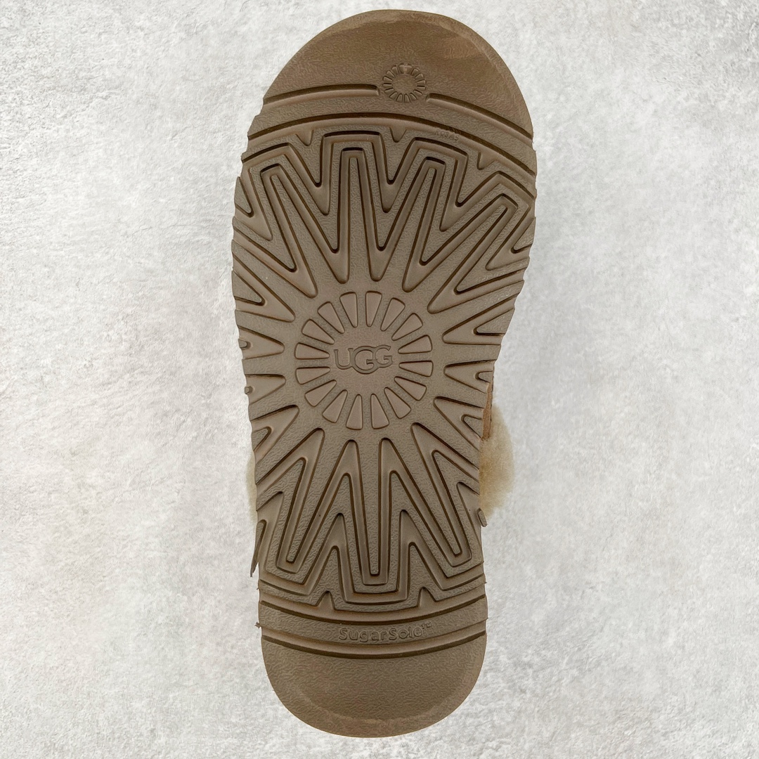 图片[9]-＃K版 UGG 8260经典秋冬羊皮毛一体雪地靴 私人订单价格匠心定位 桑坡八年大厂直供 拒绝高利润 区别杀猪版本 隆丰A级澳洲进口羊皮毛一体 完全遵循ZP工艺流程 代工厂原厂版师 秉承无原鞋不开发选择 注重每一处细节 市面最正版型 TREADLITE\\\”轻翼\\\”科技外底 轻便/耐用/柔韧/桩型【售后郑重承诺】一个月内若出现重大脱胶/断底等质量问题 直接为您换新 翻毛皮鞋面 细腻亲肤再生聚酯纤维滚边 舒适易打理 保暖性佳 UGG plush™ 里衬和内底 茸软亲肤 舒适暖足 经典鞋型搭配轻盈厚底 稳稳拿捏秋冬出街时髦造型 Treadlite by UGG 轻翼大底 轻盈缓震 为双足减负 舒适轻便 助你轻松畅玩整天 尺码：35 36 37 38 39 40-选品中心