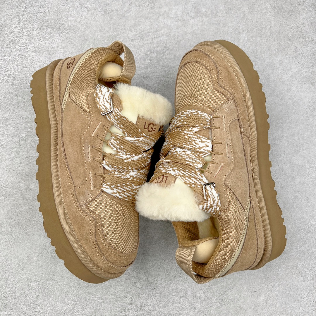 图片[3]-＃K版 UGG 4032经典秋冬羊皮毛一体雪地靴 私人订单价格匠心定位 桑坡八年大厂直供 拒绝高利润 区别杀猪版本 隆丰A级澳洲进口羊皮毛一体 完全遵循ZP工艺流程 代工厂原厂版师 秉承无原鞋不开发选择 注重每一处细节 市面最正版型 TREADLITE\\\”轻翼\\\”科技外底 轻便/耐用/柔韧/桩型【售后郑重承诺】一个月内若出现重大脱胶/断底等质量问题 直接为您换新 翻毛皮鞋面 细腻亲肤再生聚酯纤维滚边 舒适易打理 保暖性佳 UGG plush™ 里衬和内底 茸软亲肤 舒适暖足 经典鞋型搭配轻盈厚底 稳稳拿捏秋冬出街时髦造型 Treadlite by UGG 轻翼大底 轻盈缓震 为双足减负 舒适轻便 助你轻松畅玩整天 尺码：35 36 37 38 39 40-选品中心