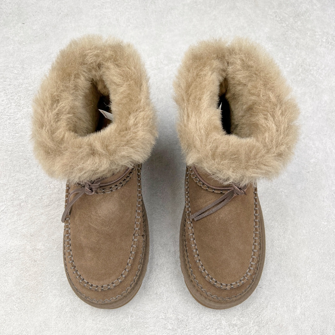 图片[2]-＃K版 UGG 5851经典秋冬羊皮毛一体雪地靴 私人订单价格匠心定位 桑坡八年大厂直供 拒绝高利润 区别杀猪版本 隆丰A级澳洲进口羊皮毛一体 完全遵循ZP工艺流程 代工厂原厂版师 秉承无原鞋不开发选择 注重每一处细节 市面最正版型 TREADLITE\\\”轻翼\\\”科技外底 轻便/耐用/柔韧/桩型【售后郑重承诺】一个月内若出现重大脱胶/断底等质量问题 直接为您换新 翻毛皮鞋面 细腻亲肤再生聚酯纤维滚边 舒适易打理 保暖性佳 UGG plush™ 里衬和内底 茸软亲肤 舒适暖足 经典鞋型搭配轻盈厚底 稳稳拿捏秋冬出街时髦造型 Treadlite by UGG 轻翼大底 轻盈缓震 为双足减负 舒适轻便 助你轻松畅玩整天 尺码：35 36 37 38 39 40-选品中心