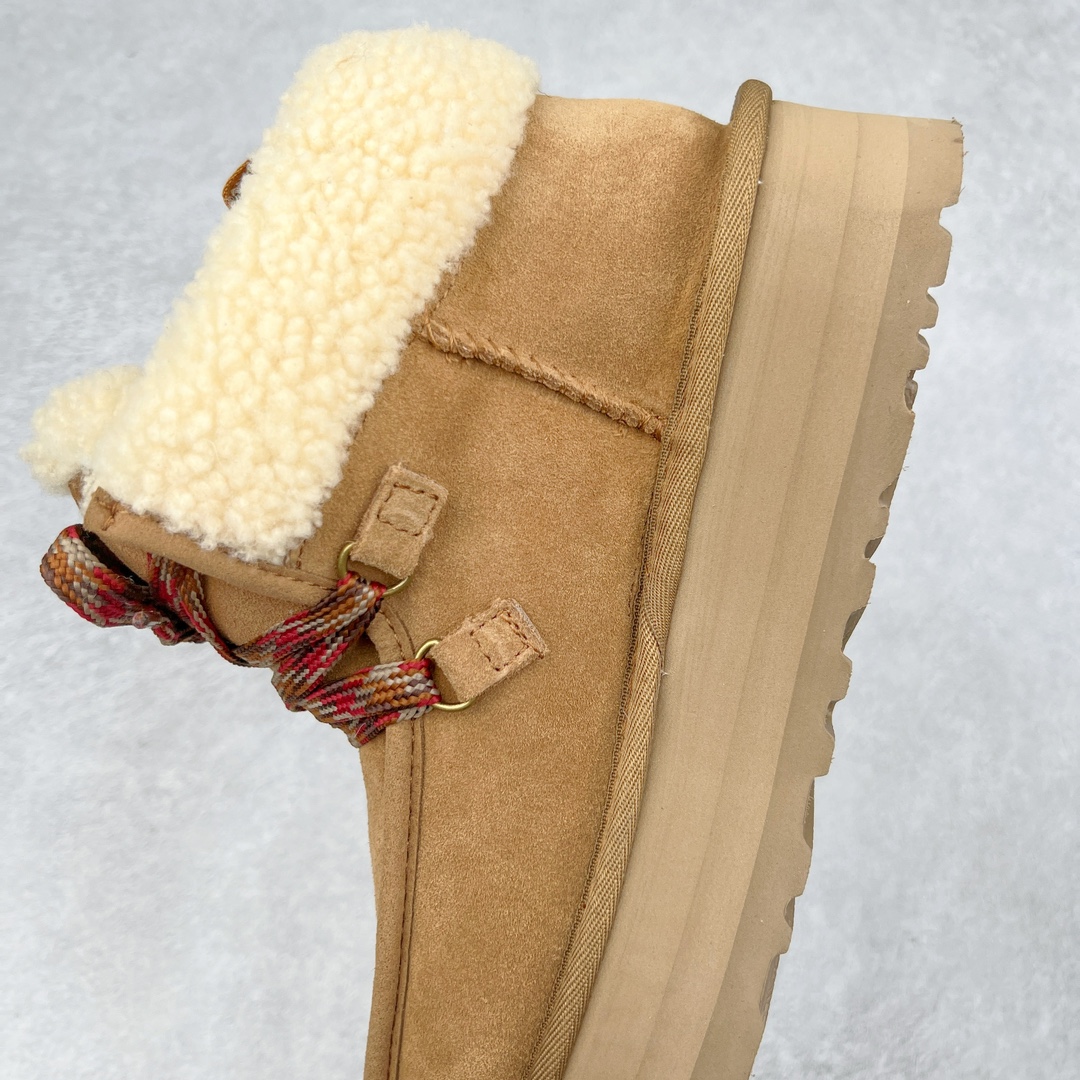 图片[7]-＃K版 UGG 3954经典秋冬羊皮毛一体雪地靴 私人订单价格匠心定位 桑坡八年大厂直供 拒绝高利润 区别杀猪版本 隆丰A级澳洲进口羊皮毛一体 完全遵循ZP工艺流程 代工厂原厂版师 秉承无原鞋不开发选择 注重每一处细节 市面最正版型 TREADLITE\\\”轻翼\\\”科技外底 轻便/耐用/柔韧/桩型【售后郑重承诺】一个月内若出现重大脱胶/断底等质量问题 直接为您换新 翻毛皮鞋面 细腻亲肤再生聚酯纤维滚边 舒适易打理 保暖性佳 UGG plush™ 里衬和内底 茸软亲肤 舒适暖足 经典鞋型搭配轻盈厚底 稳稳拿捏秋冬出街时髦造型 Treadlite by UGG 轻翼大底 轻盈缓震 为双足减负 舒适轻便 助你轻松畅玩整天 尺码：35 36 37 38 39 40-选品中心