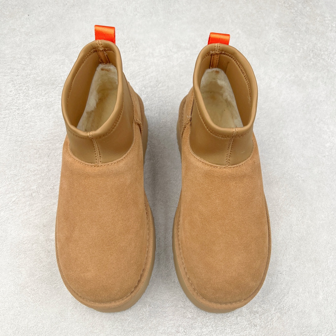 图片[2]-＃K版 UGG 8170经典秋冬羊皮毛一体雪地靴 私人订单价格匠心定位 桑坡八年大厂直供 拒绝高利润 区别杀猪版本 隆丰A级澳洲进口羊皮毛一体 完全遵循ZP工艺流程 代工厂原厂版师 秉承无原鞋不开发选择 注重每一处细节 市面最正版型 TREADLITE\\\”轻翼\\\”科技外底 轻便/耐用/柔韧/桩型【售后郑重承诺】一个月内若出现重大脱胶/断底等质量问题 直接为您换新 翻毛皮鞋面 细腻亲肤再生聚酯纤维滚边 舒适易打理 保暖性佳 UGG plush™ 里衬和内底 茸软亲肤 舒适暖足 经典鞋型搭配轻盈厚底 稳稳拿捏秋冬出街时髦造型 Treadlite by UGG 轻翼大底 轻盈缓震 为双足减负 舒适轻便 助你轻松畅玩整天 尺码：35 36 37 38 39 40-选品中心