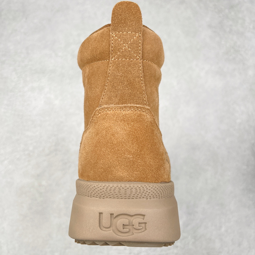 图片[8]-＃K版 UGG 3750经典秋冬羊皮毛一体雪地靴 私人订单价格匠心定位 桑坡八年大厂直供 拒绝高利润 区别杀猪版本 隆丰A级澳洲进口羊皮毛一体 完全遵循ZP工艺流程 代工厂原厂版师 秉承无原鞋不开发选择 注重每一处细节 市面最正版型 TREADLITE\\\”轻翼\\\”科技外底 轻便/耐用/柔韧/桩型【售后郑重承诺】一个月内若出现重大脱胶/断底等质量问题 直接为您换新 翻毛皮鞋面 细腻亲肤再生聚酯纤维滚边 舒适易打理 保暖性佳 UGG plush™ 里衬和内底 茸软亲肤 舒适暖足 经典鞋型搭配轻盈厚底 稳稳拿捏秋冬出街时髦造型 Treadlite by UGG 轻翼大底 轻盈缓震 为双足减负 舒适轻便 助你轻松畅玩整天 尺码：40 41 42 43 44-选品中心